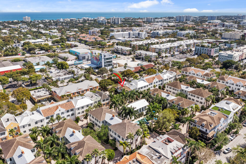 347 E Cannery Row Circle