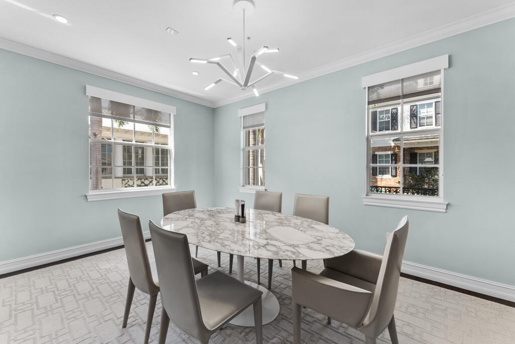 347 E Cannery Row Circle