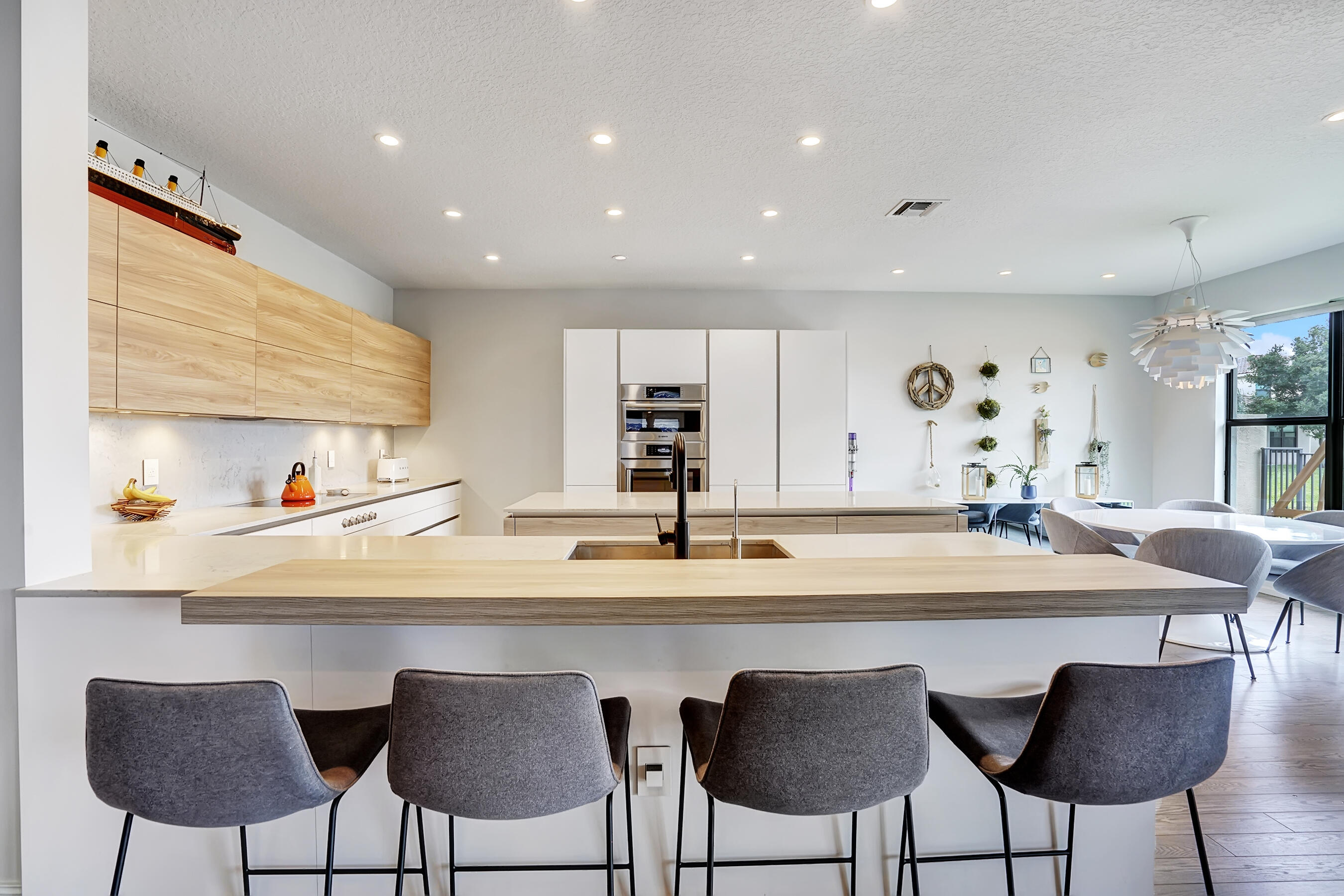 8070 Green Tourmaline Terrace