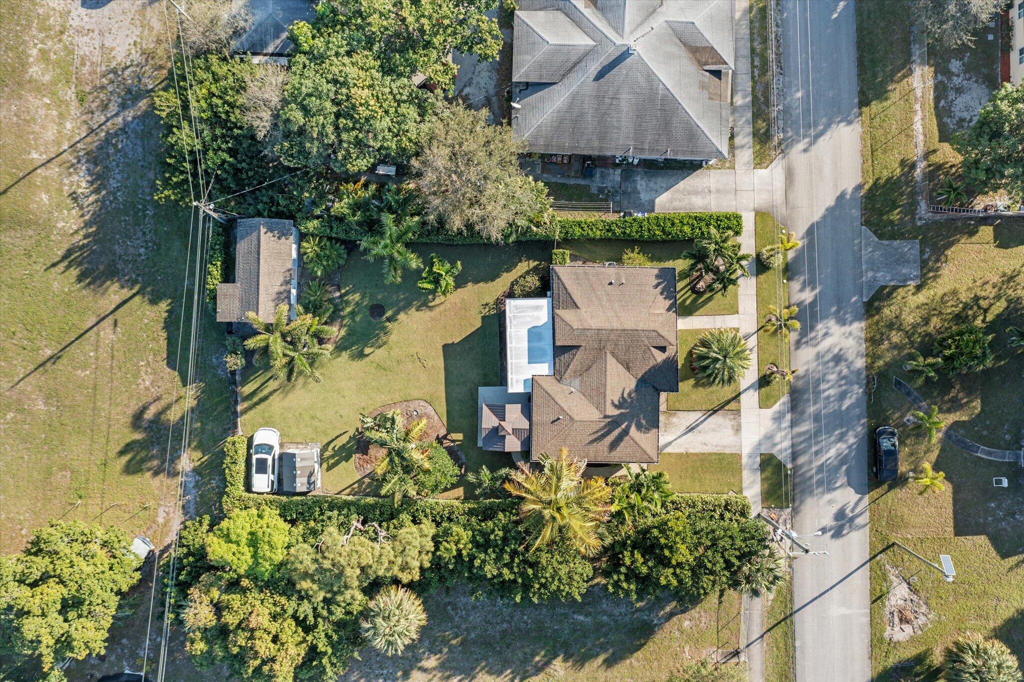 107 NW 4th Avenue