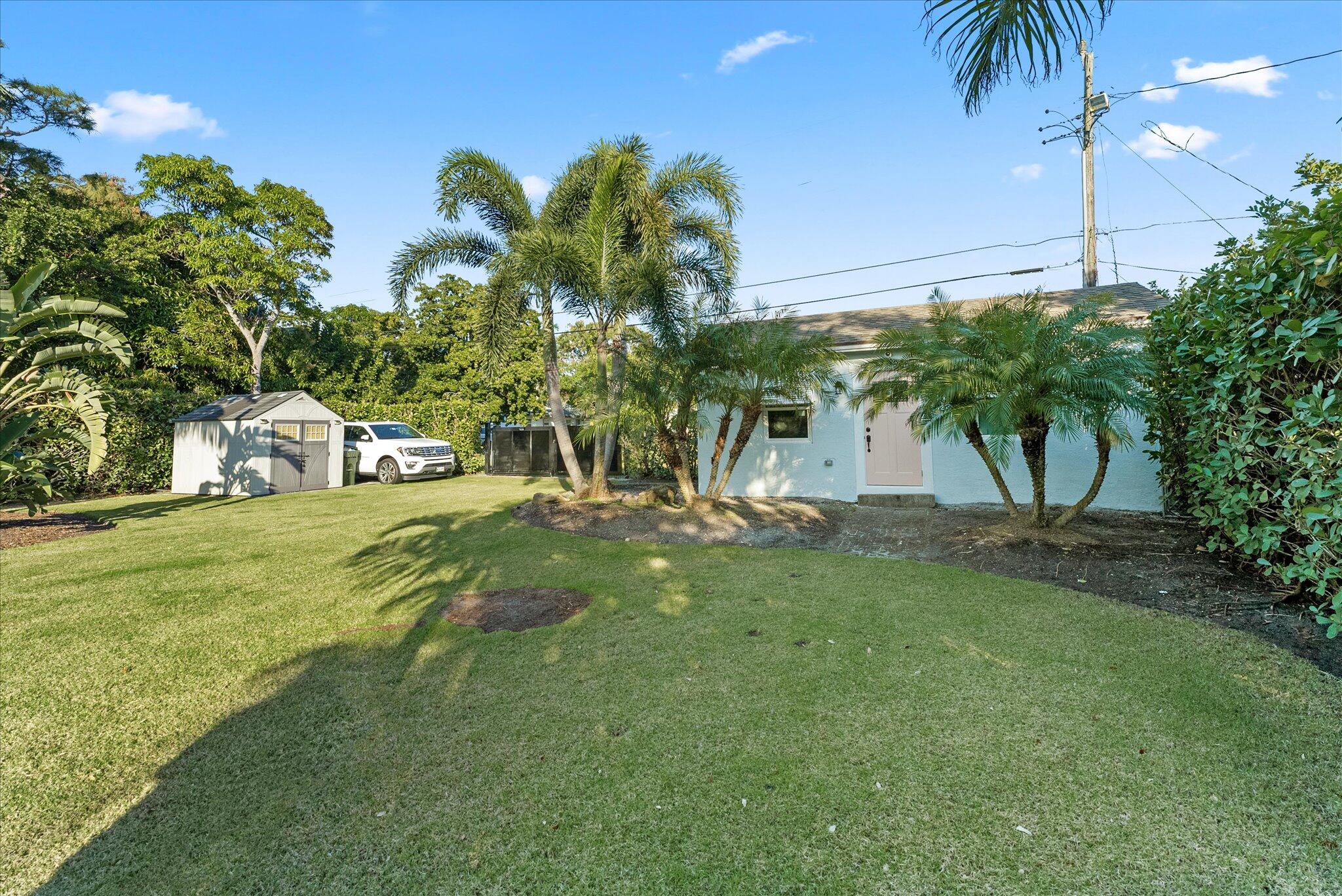 107 NW 4th Avenue