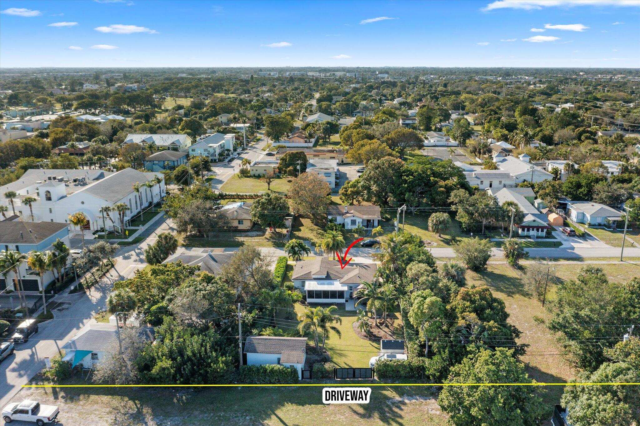 107 NW 4th Avenue