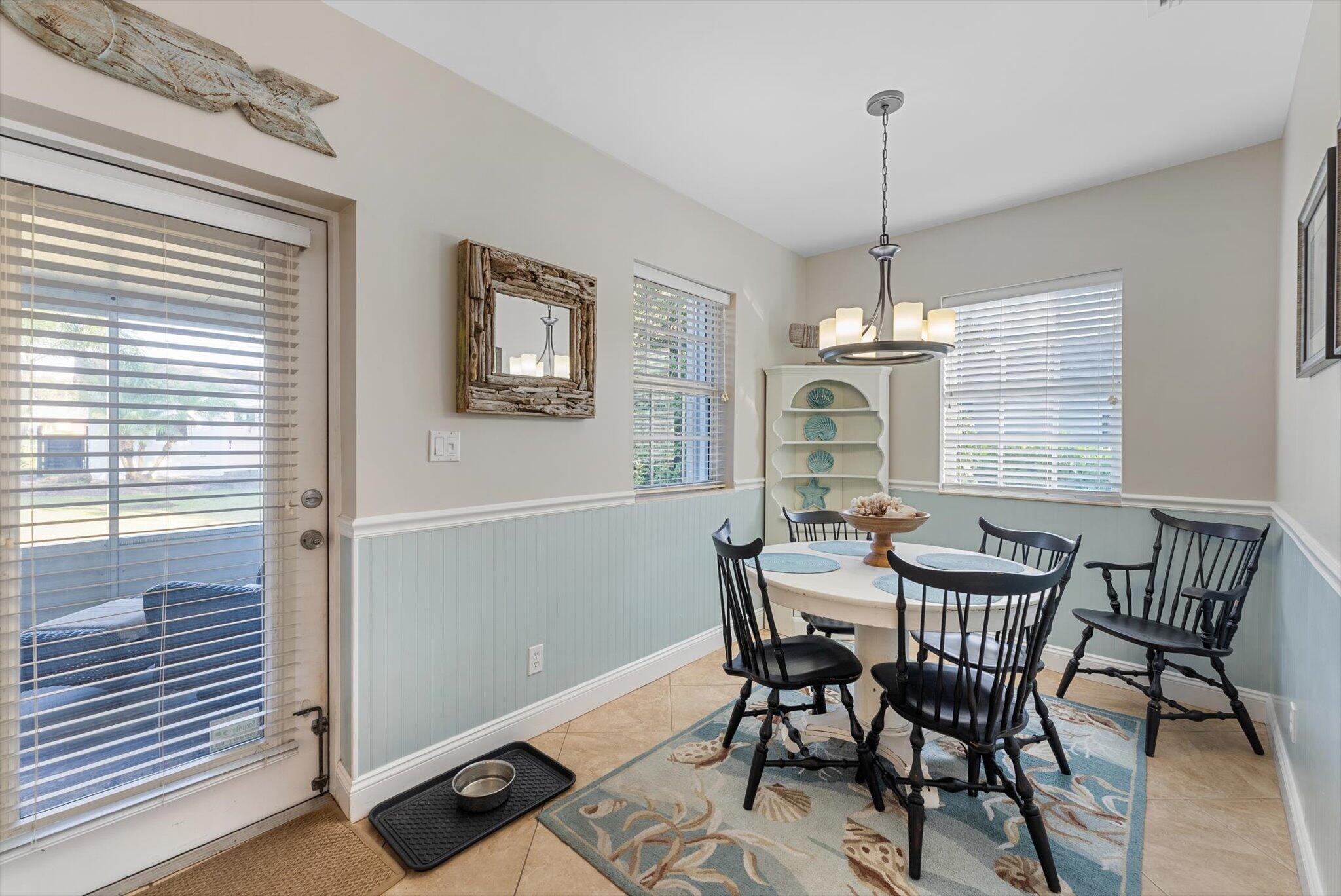 107 NW 4th Avenue