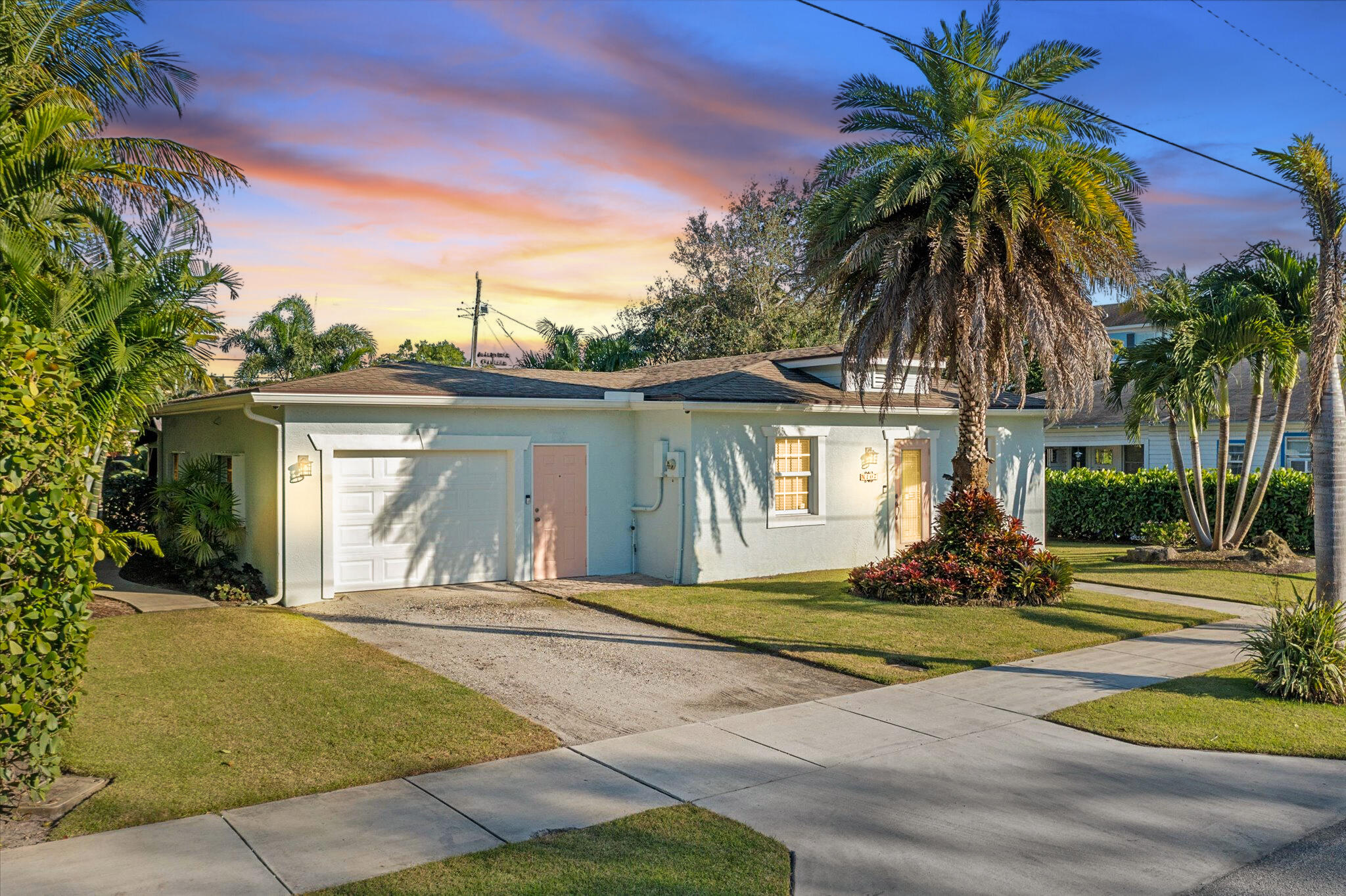 107 NW 4th Avenue