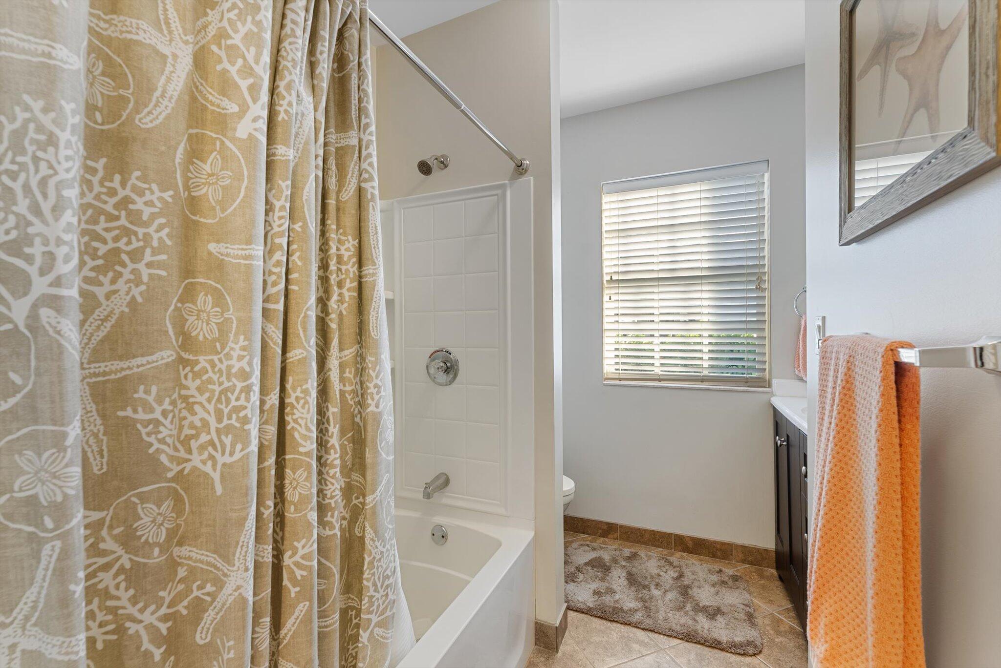 107 NW 4th Avenue