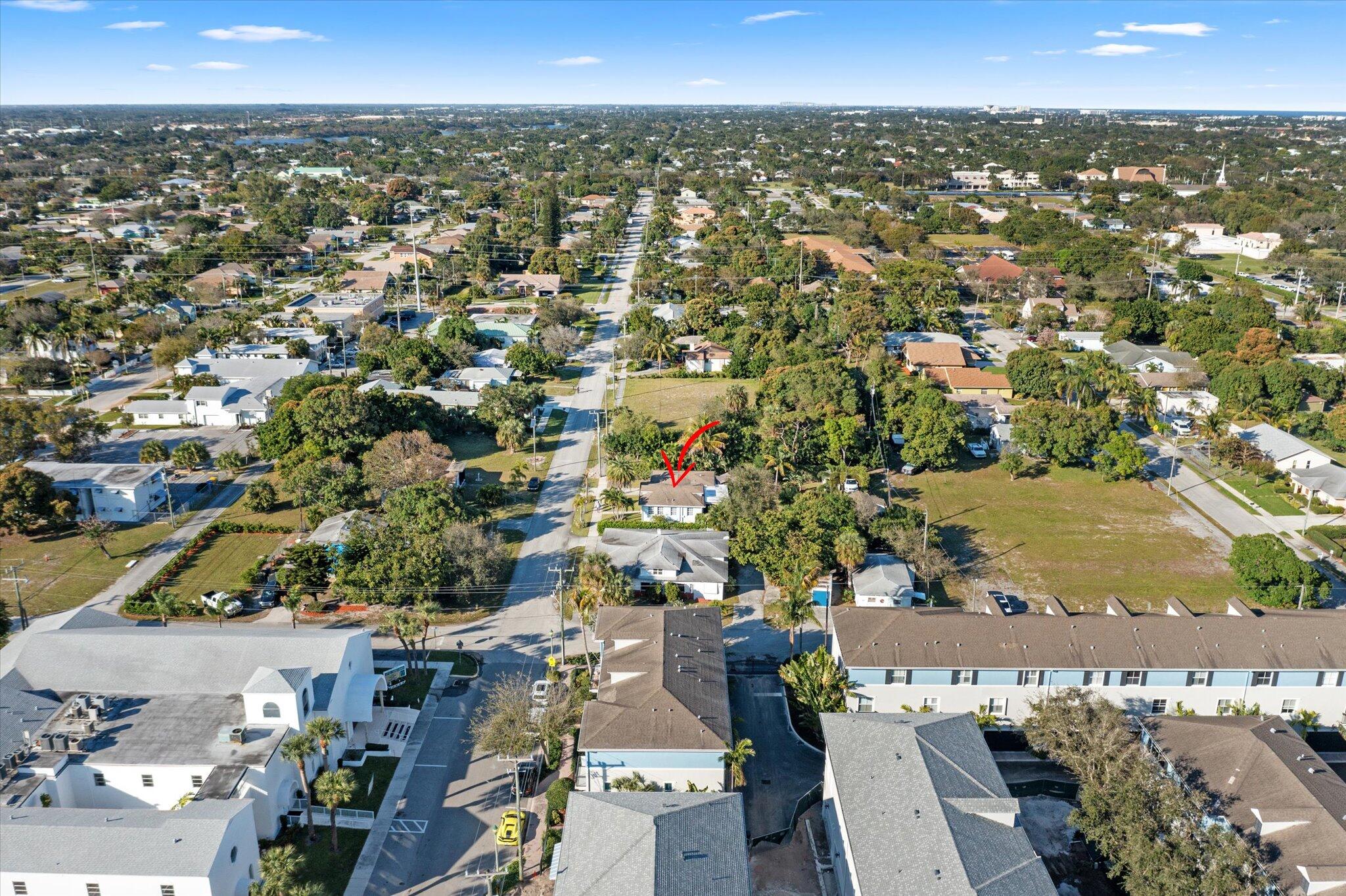 107 NW 4th Avenue