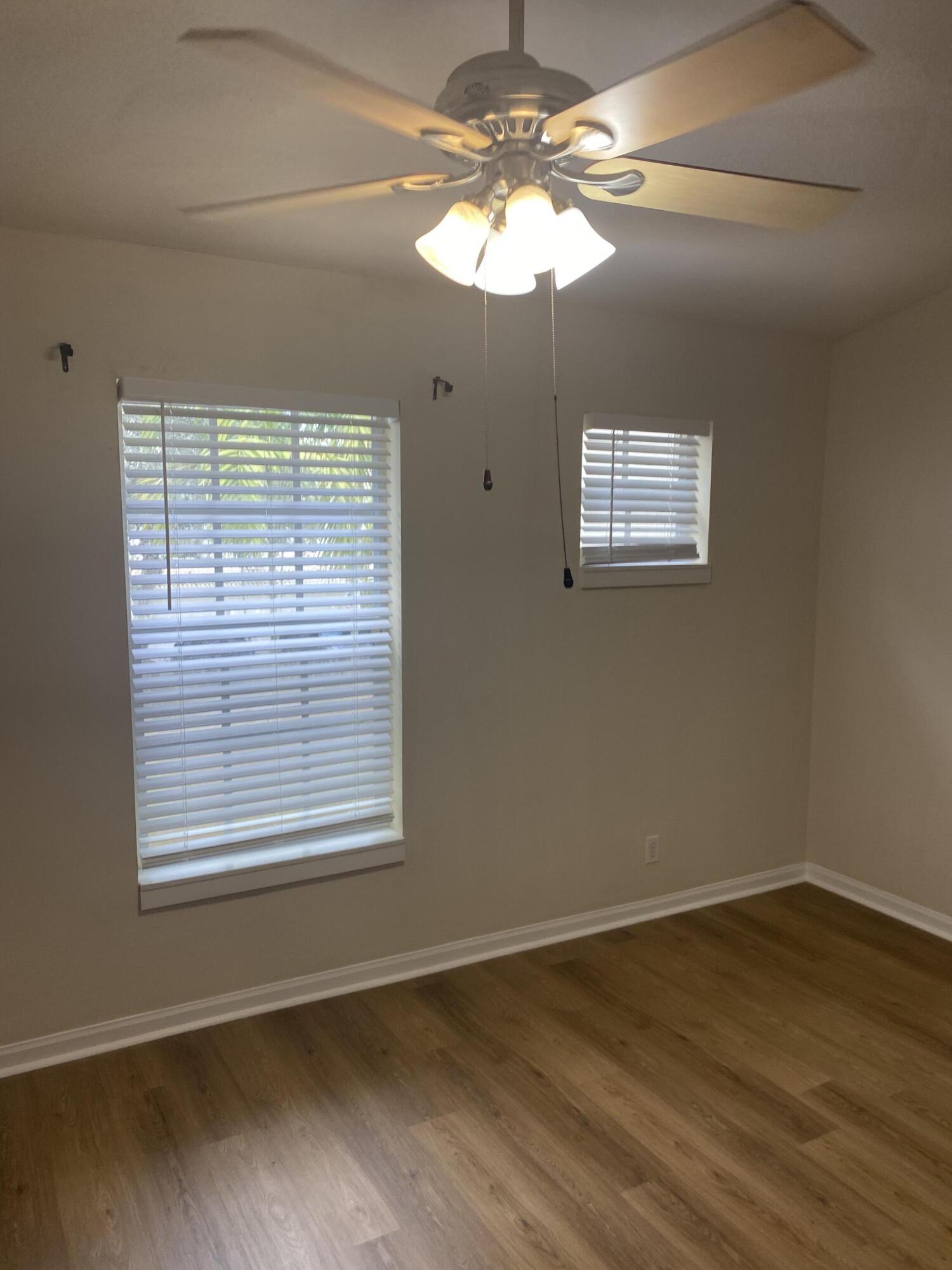 9748 Porta Leona Lane