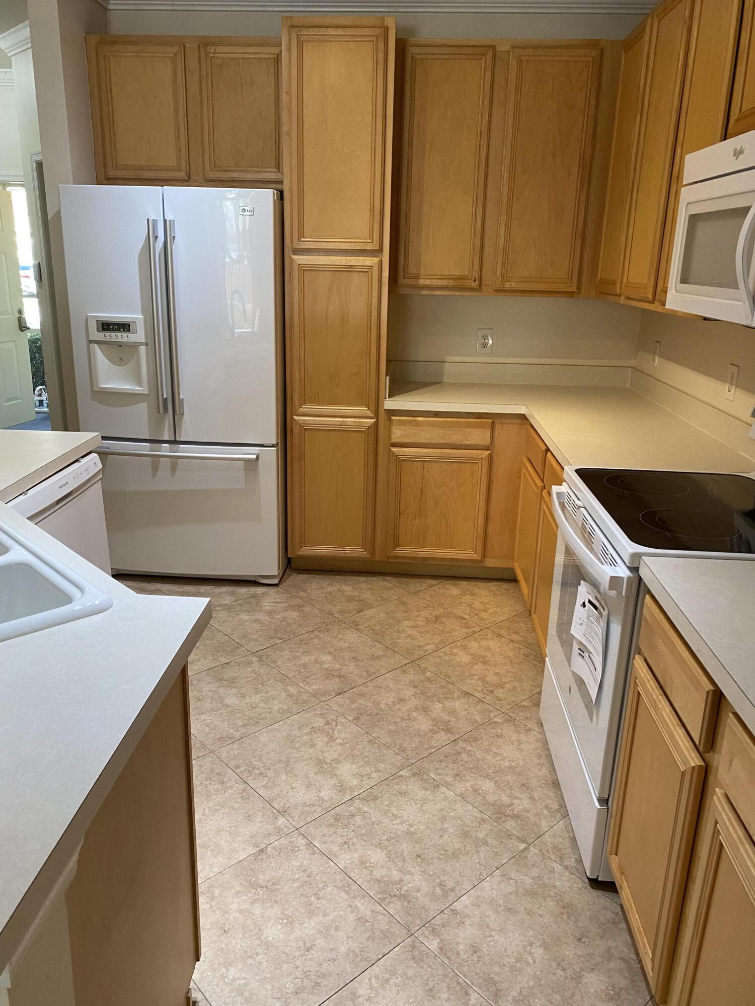 9748 Porta Leona Lane