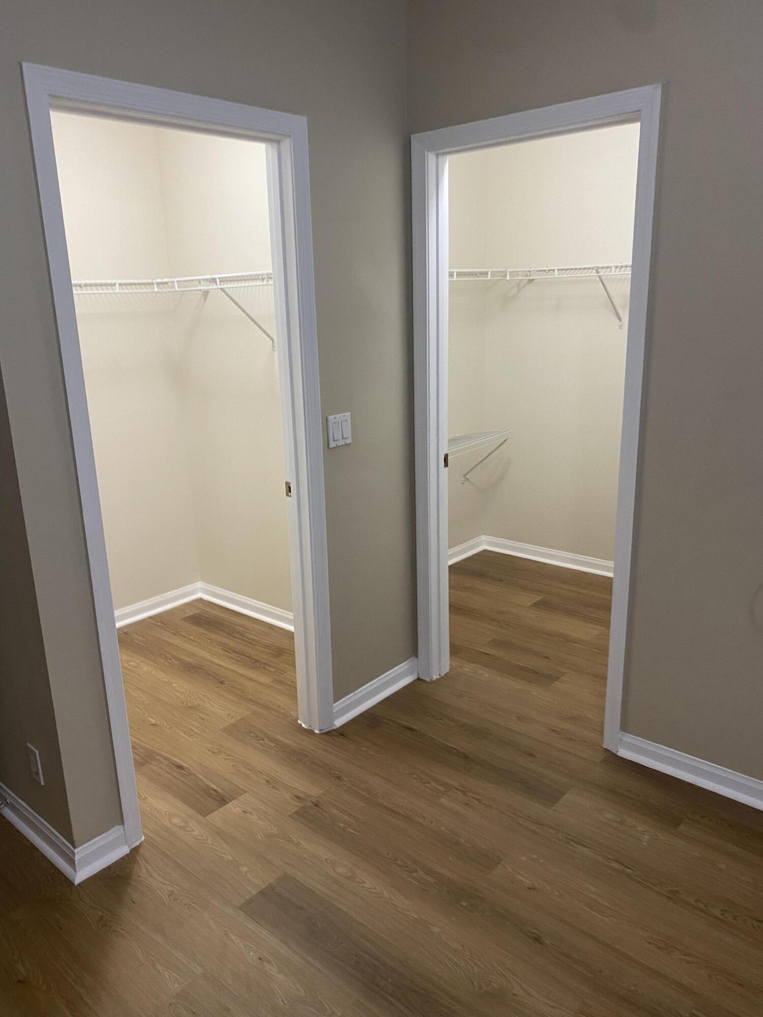 9748 Porta Leona Lane