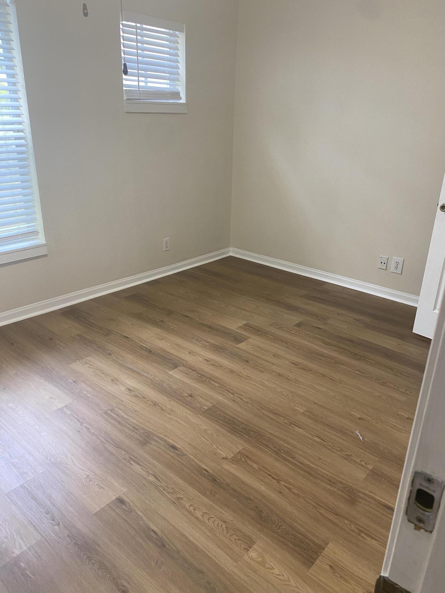 9748 Porta Leona Lane