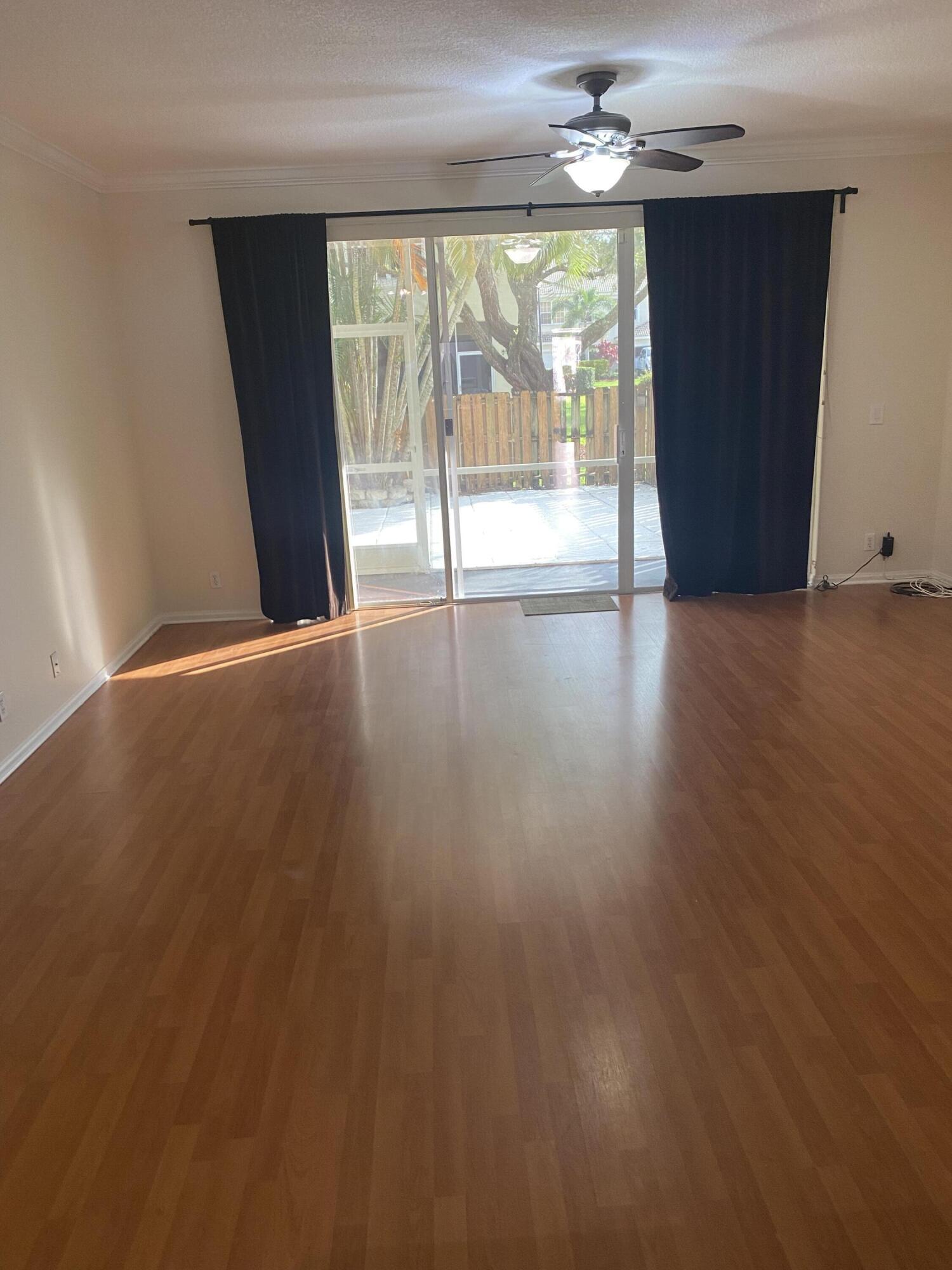 9748 Porta Leona Lane