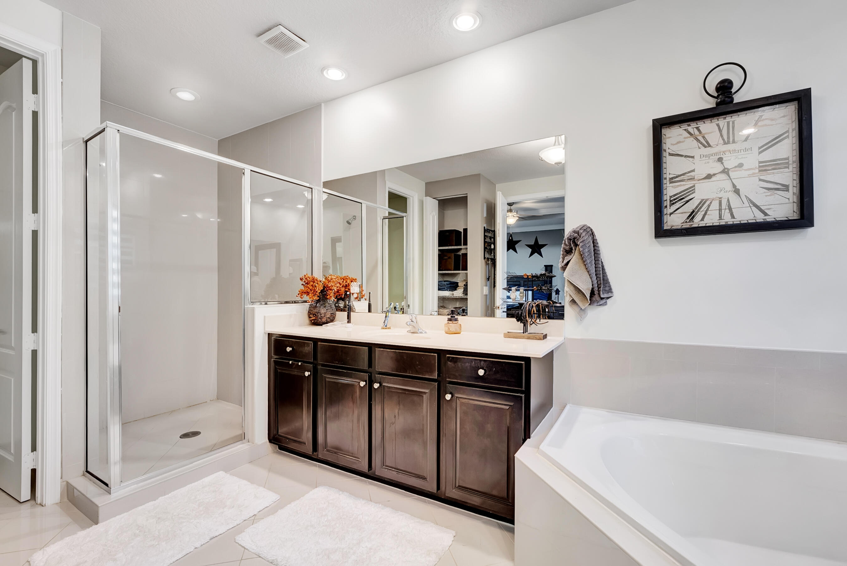 4621 Capital Drive