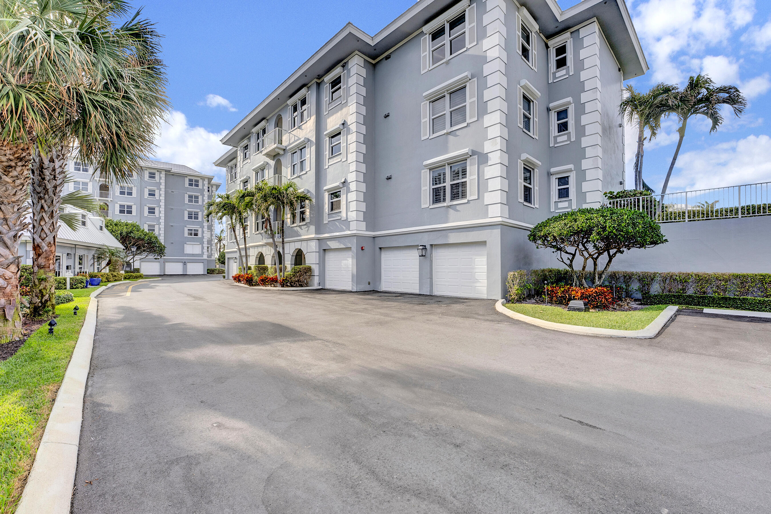 2150 S Ocean Boulevard 5a