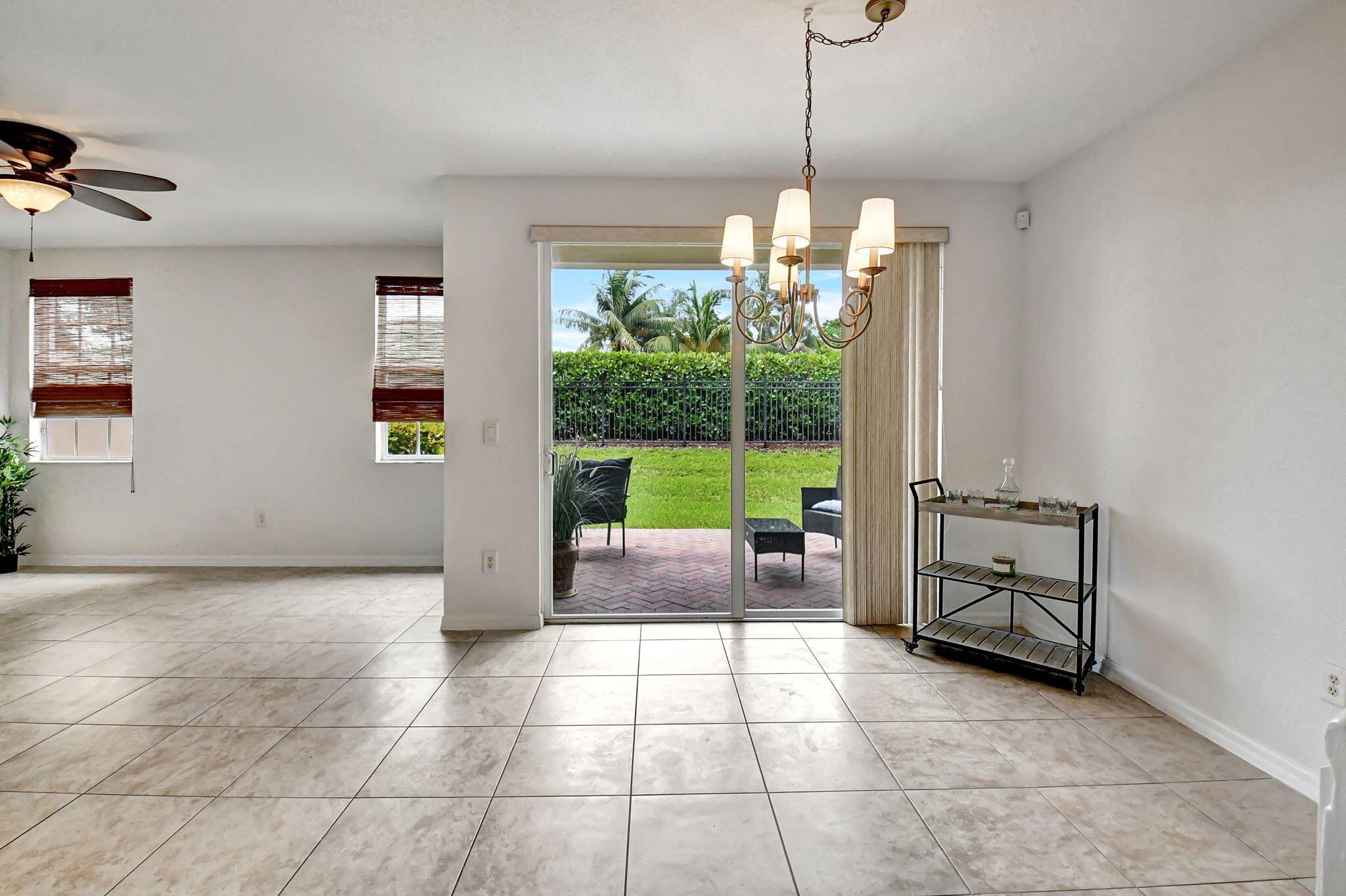 106 S Longport Circle H