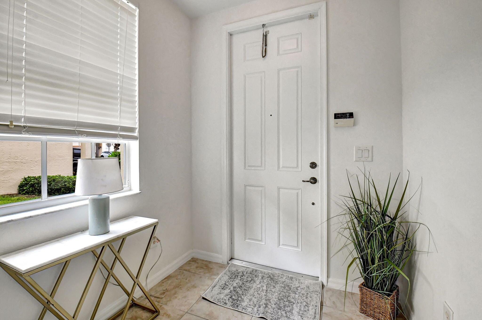 106 S Longport Circle H