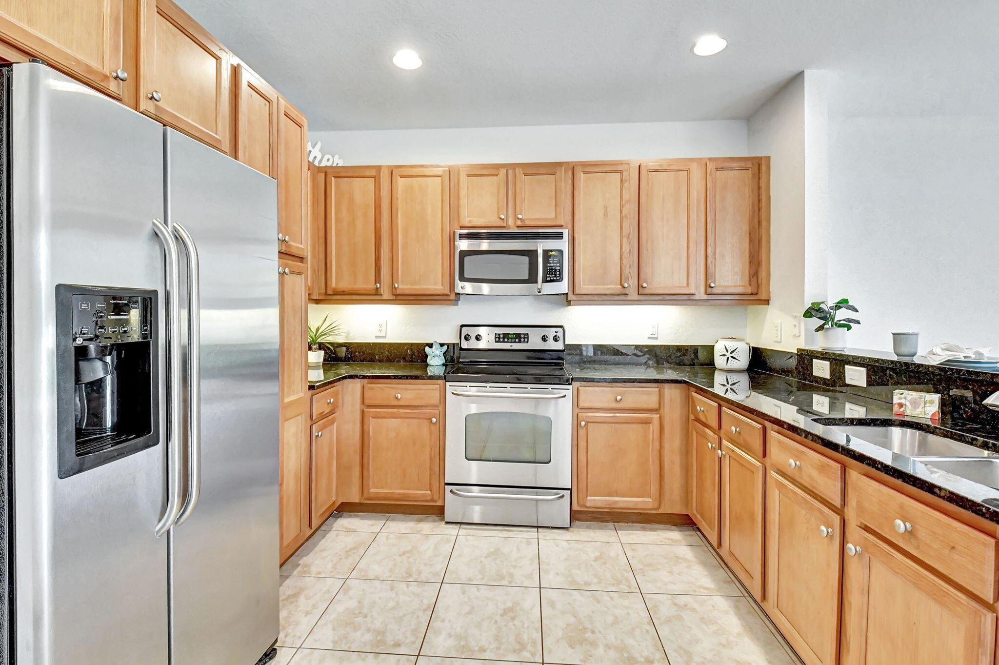 106 S Longport Circle H