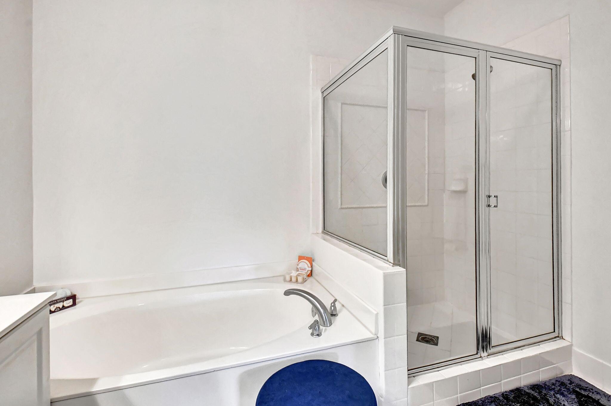 106 S Longport Circle H