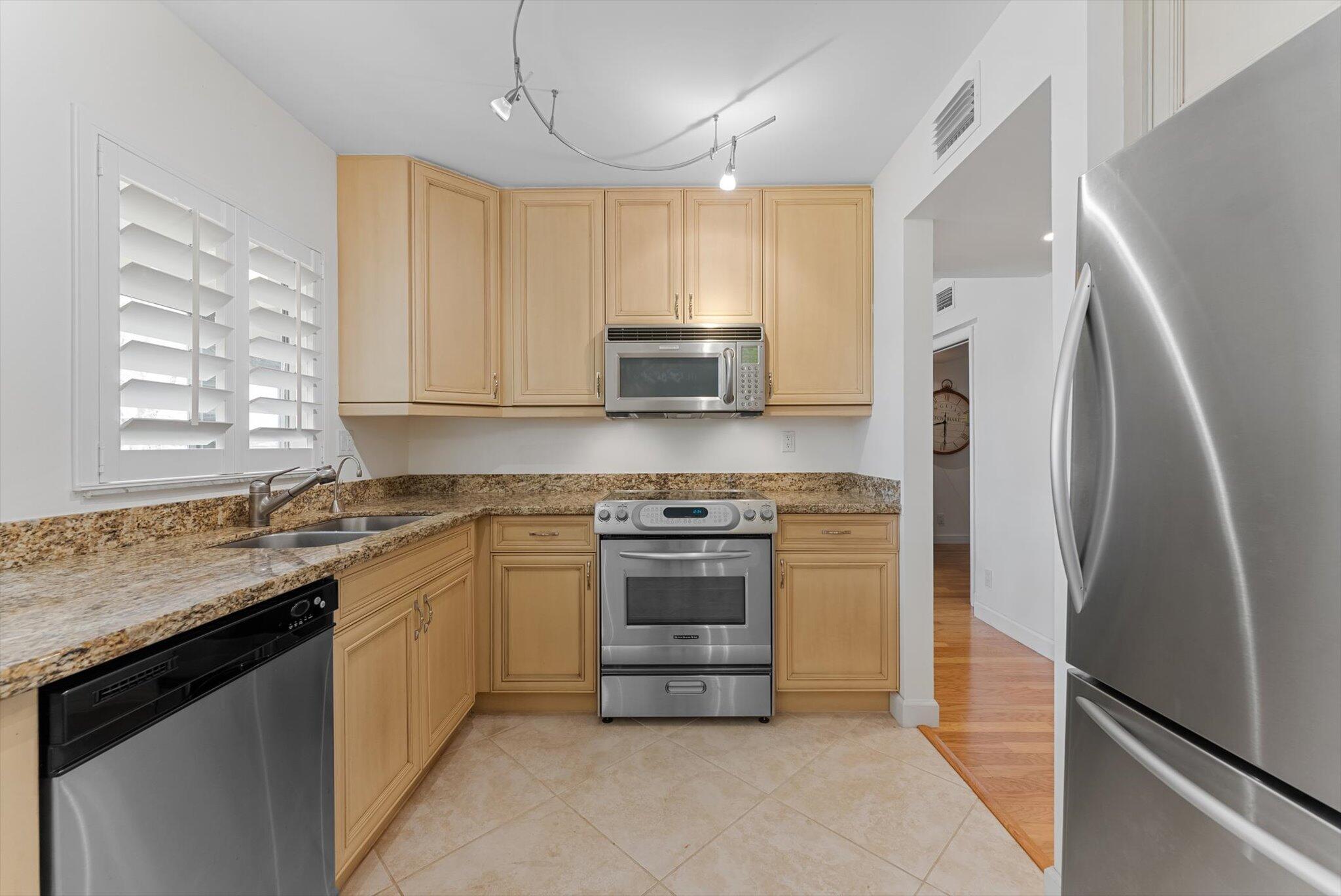 5640 Spindle Palm Court C