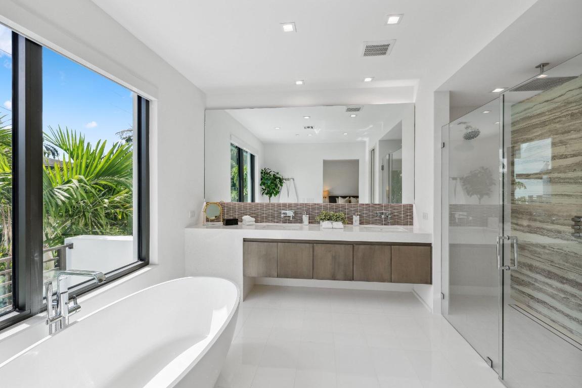 211 Macfarlane Drive