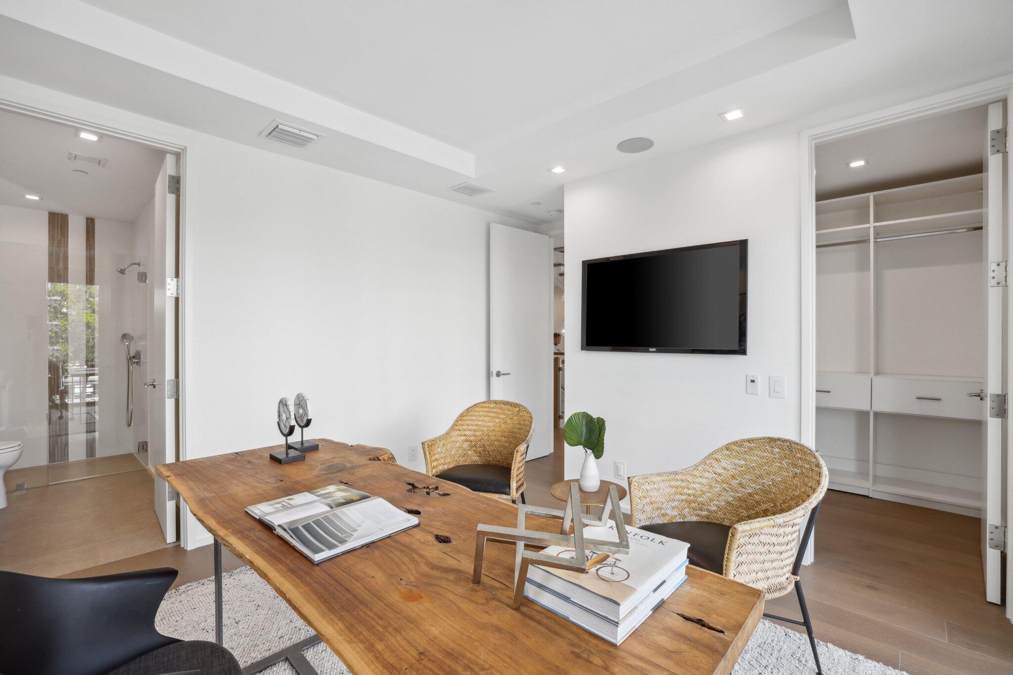 211 Macfarlane Drive