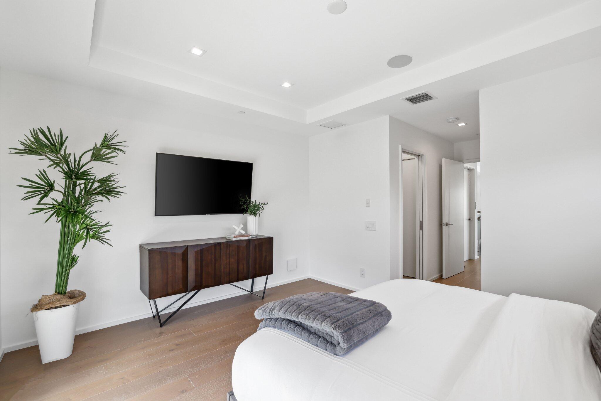 211 Macfarlane Drive