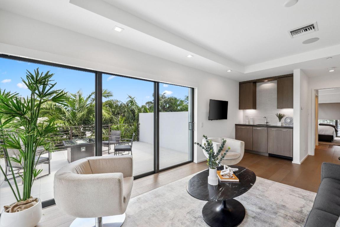 211 Macfarlane Drive