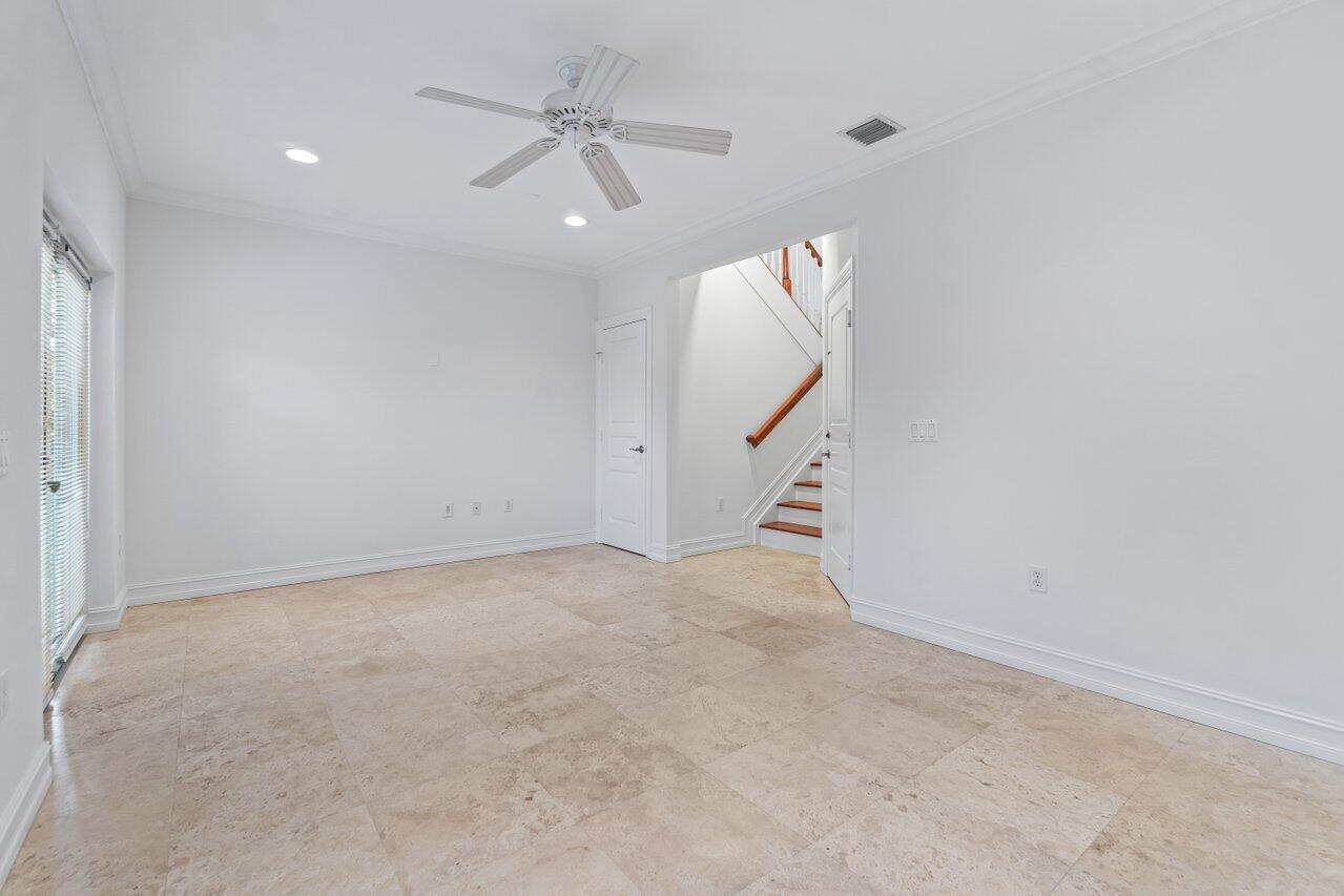 605 Renaissance Way