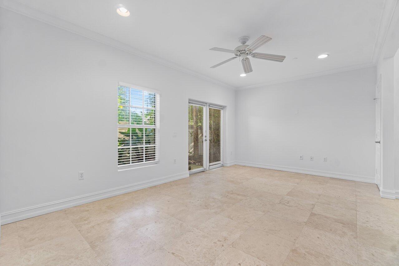 605 Renaissance Way