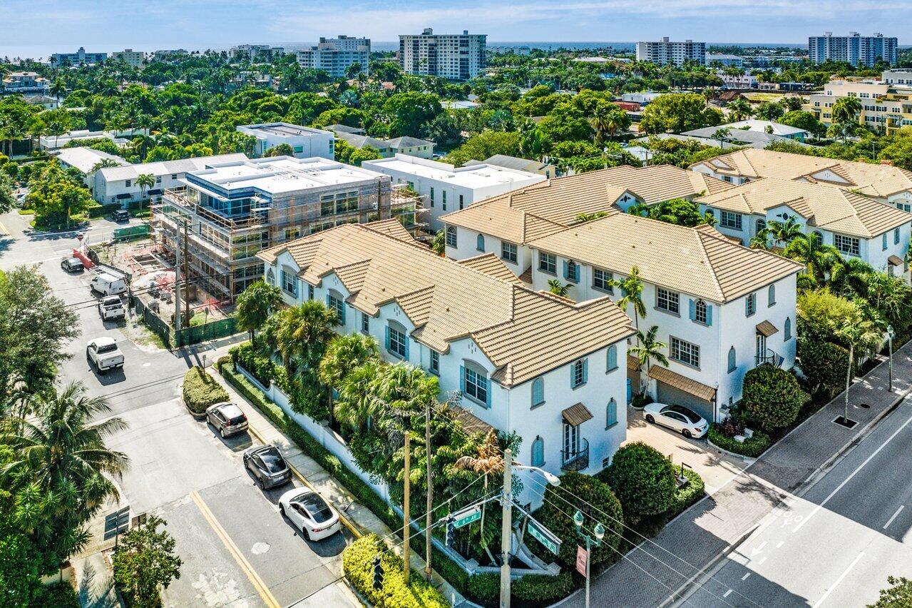 605 Renaissance Way