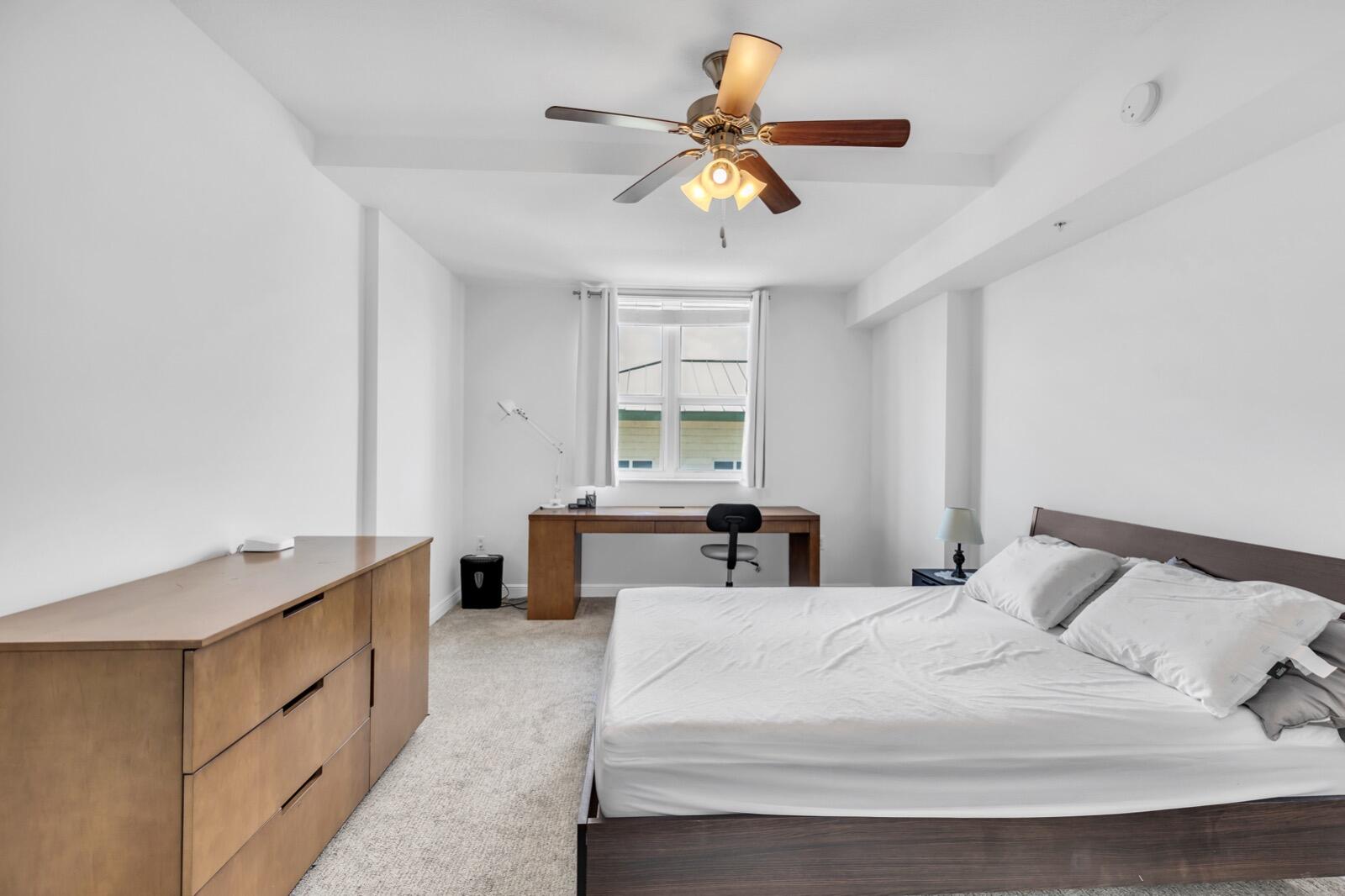 350 N Federal Highway 403