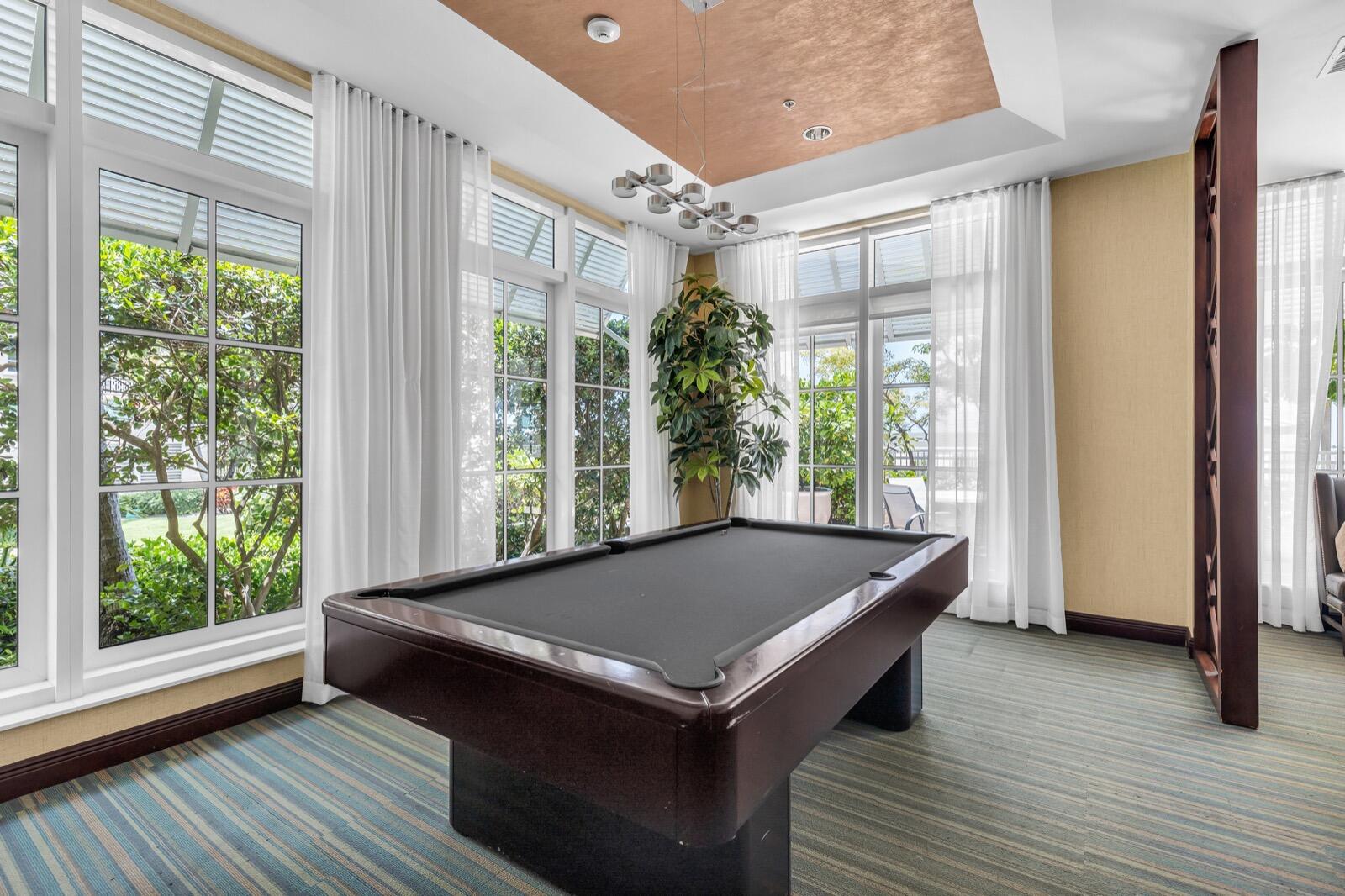 350 N Federal Highway 403