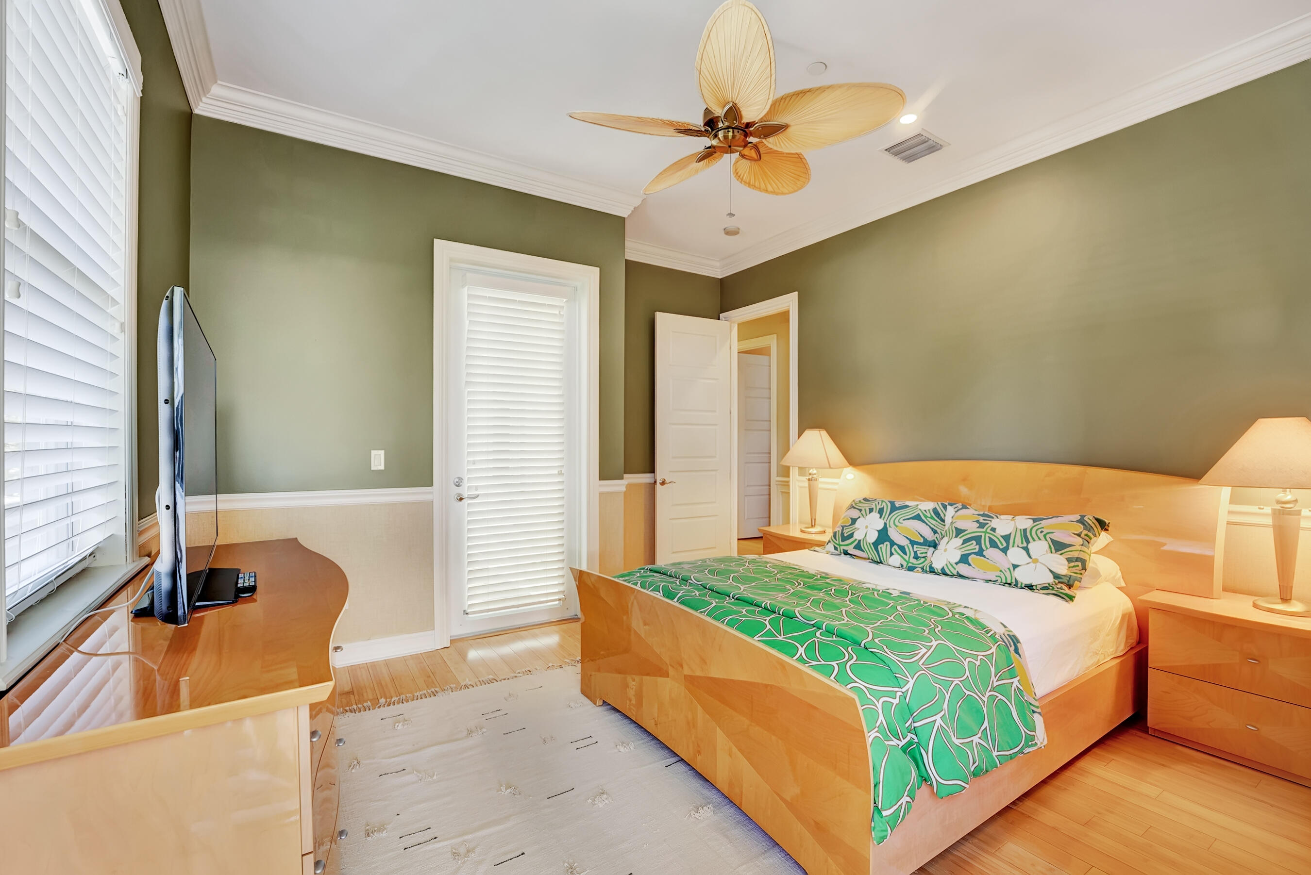142 Marine Way B