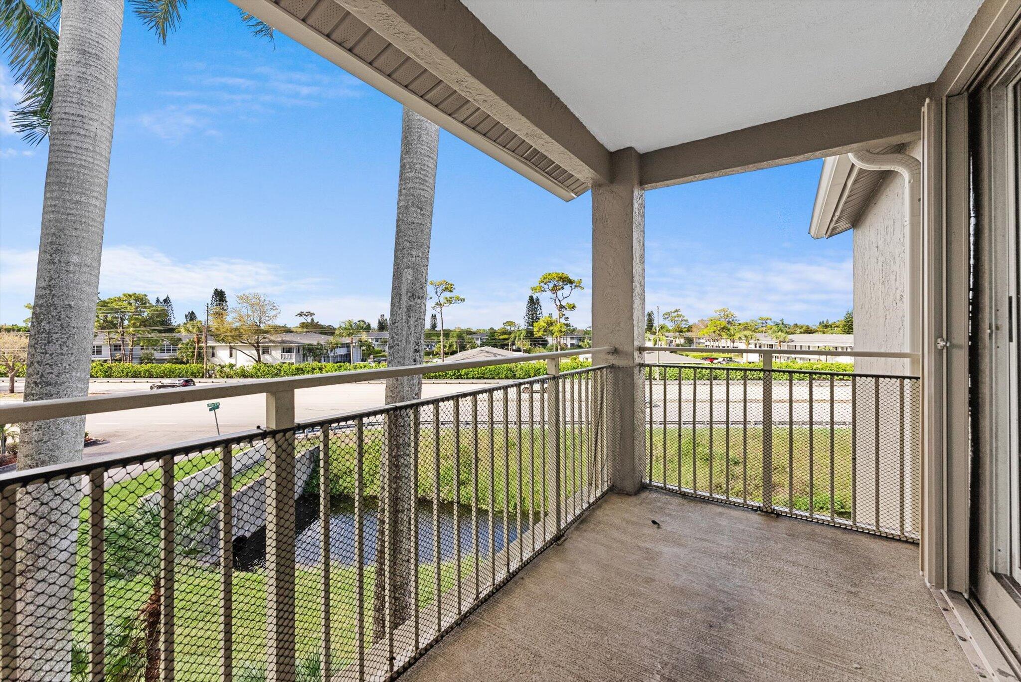 1705 Palm Cove Boulevard 1-307