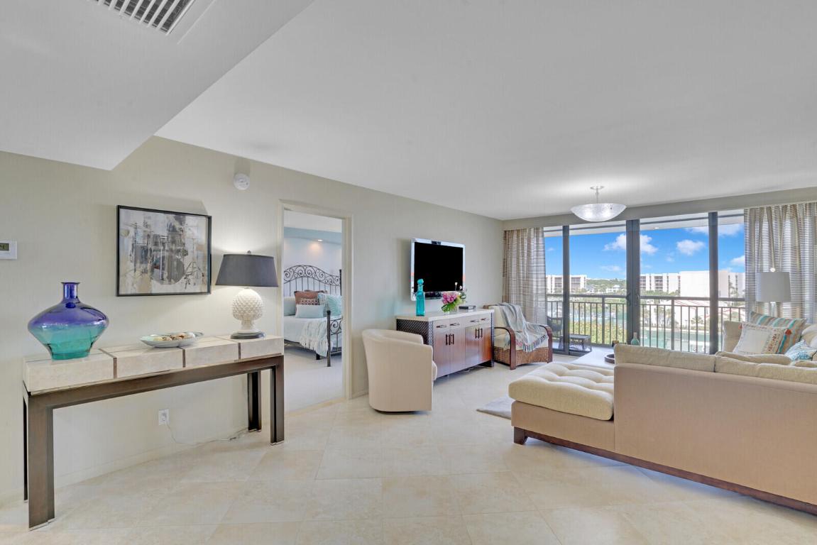 2727 N Ocean Boulevard 502-A