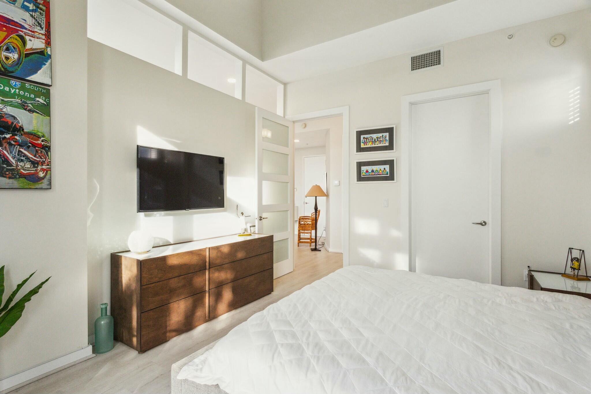 365 SE 6th Avenue 406