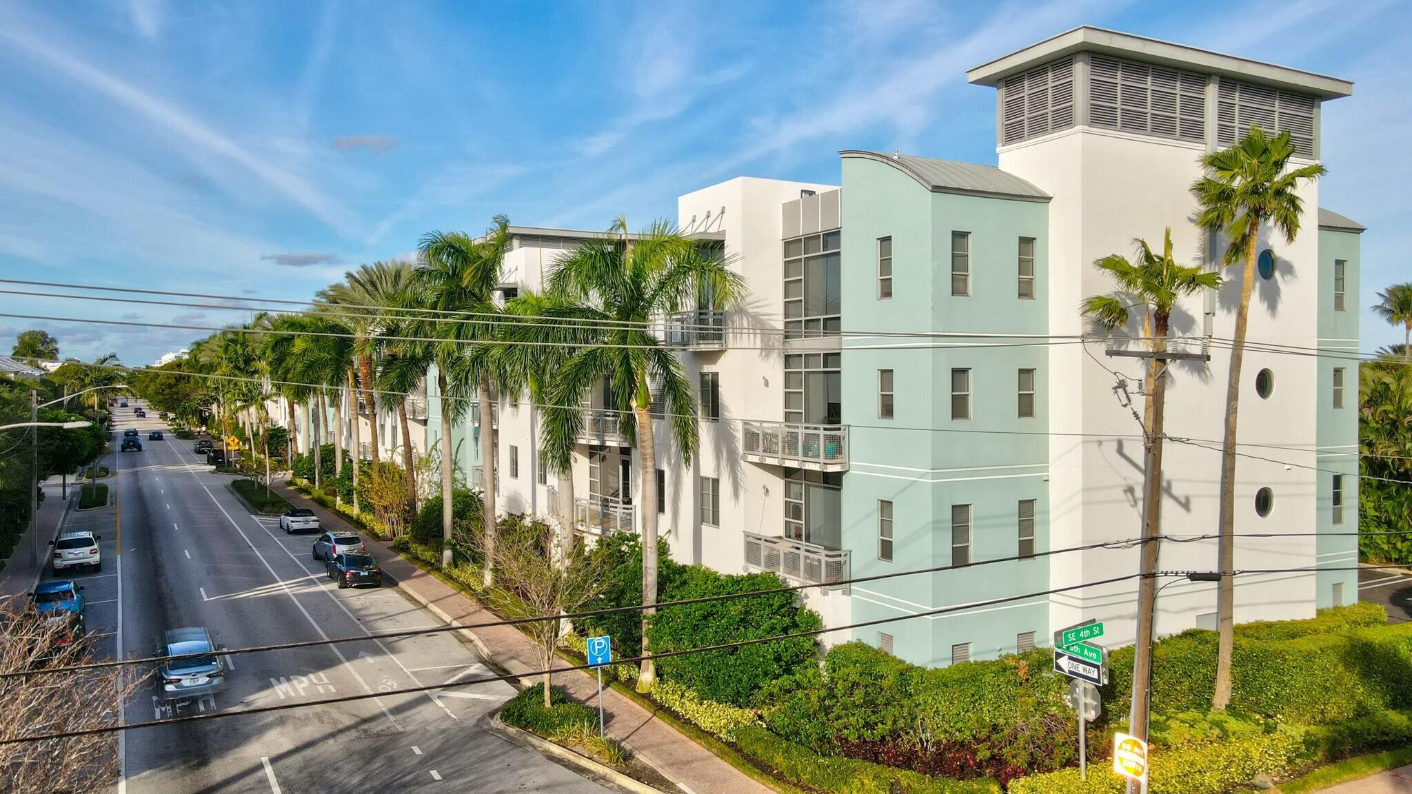 365 SE 6th Avenue 406