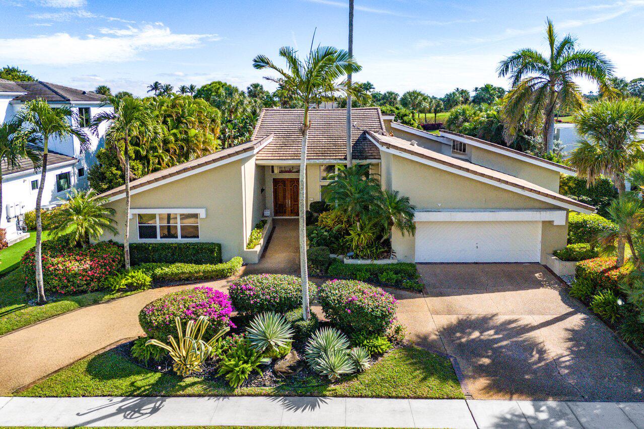 4770 Tree Fern Drive
