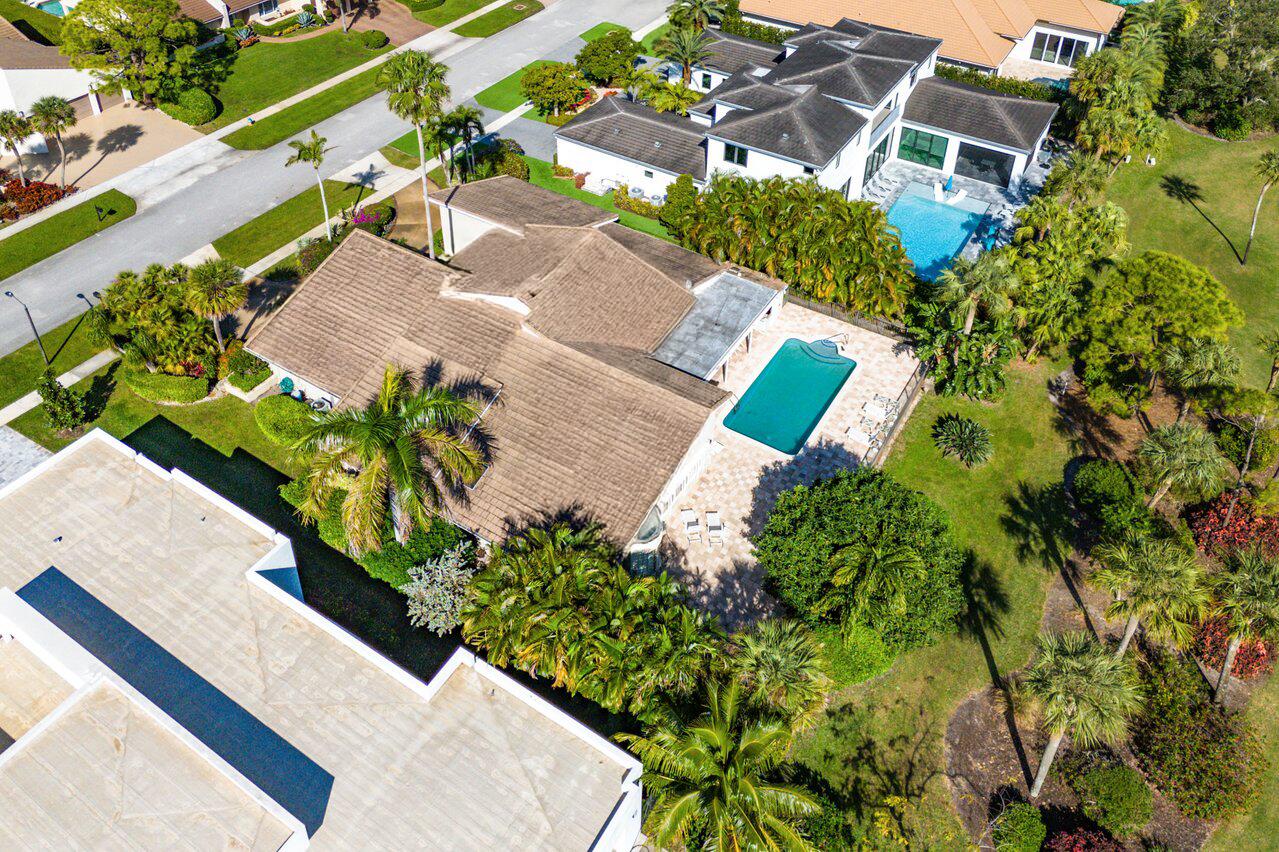 4770 Tree Fern Drive