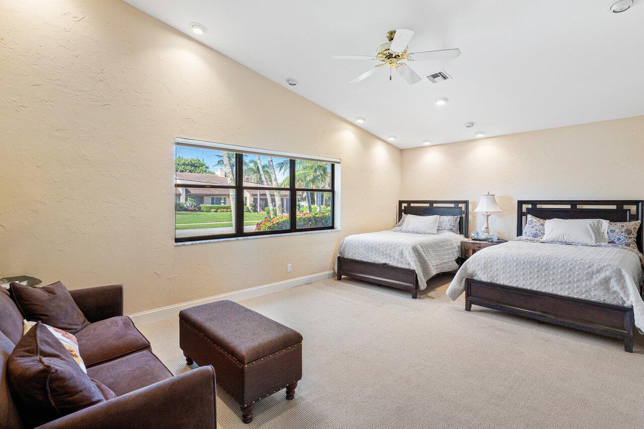 4770 Tree Fern Drive
