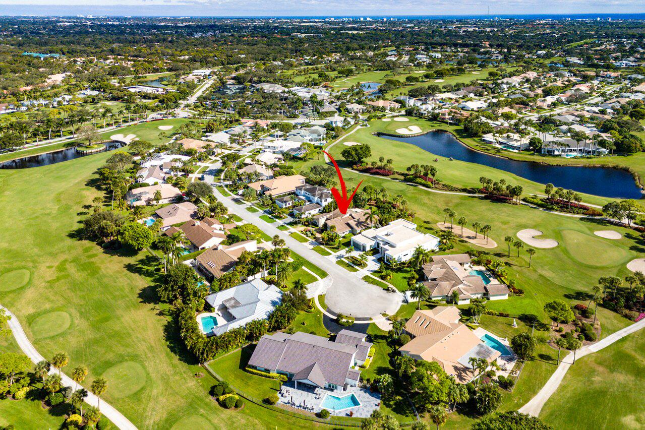 4770 Tree Fern Drive