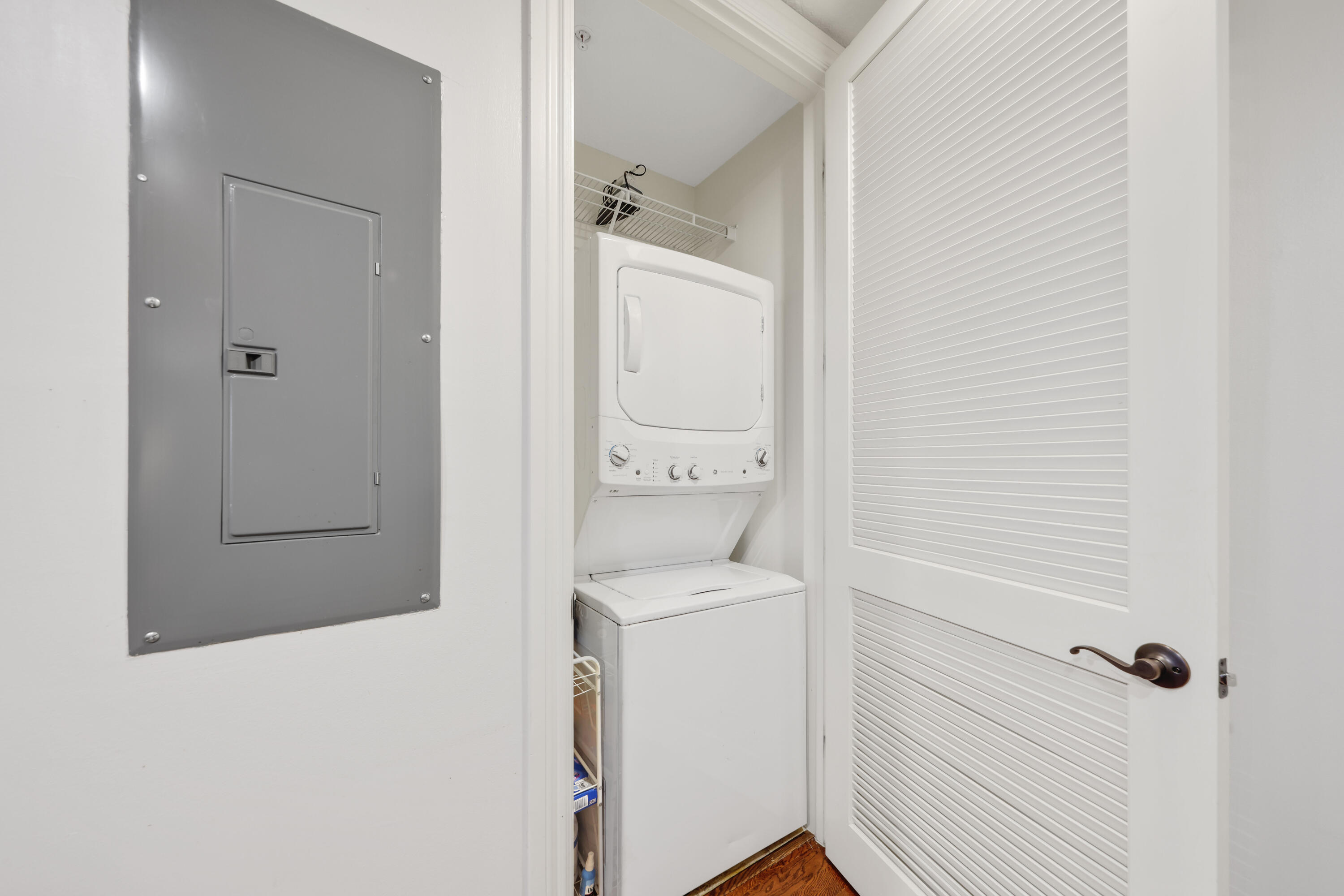 200 NE 2nd Avenue 403