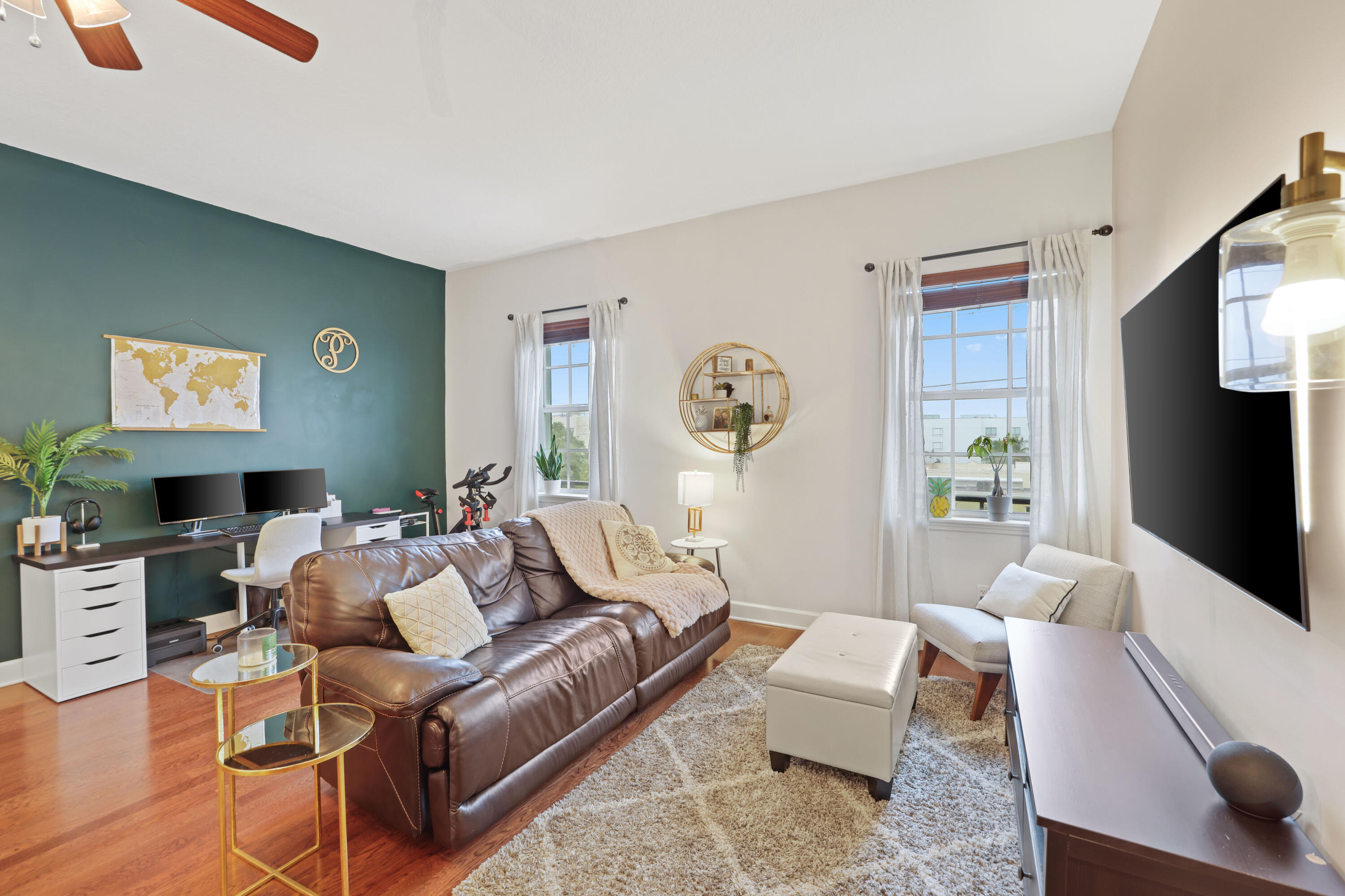 200 NE 2nd Avenue 403