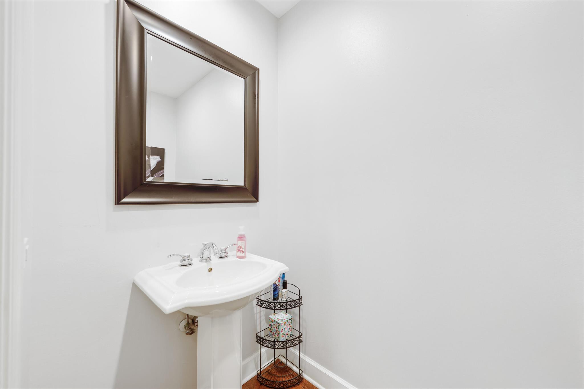 200 NE 2nd Avenue 403