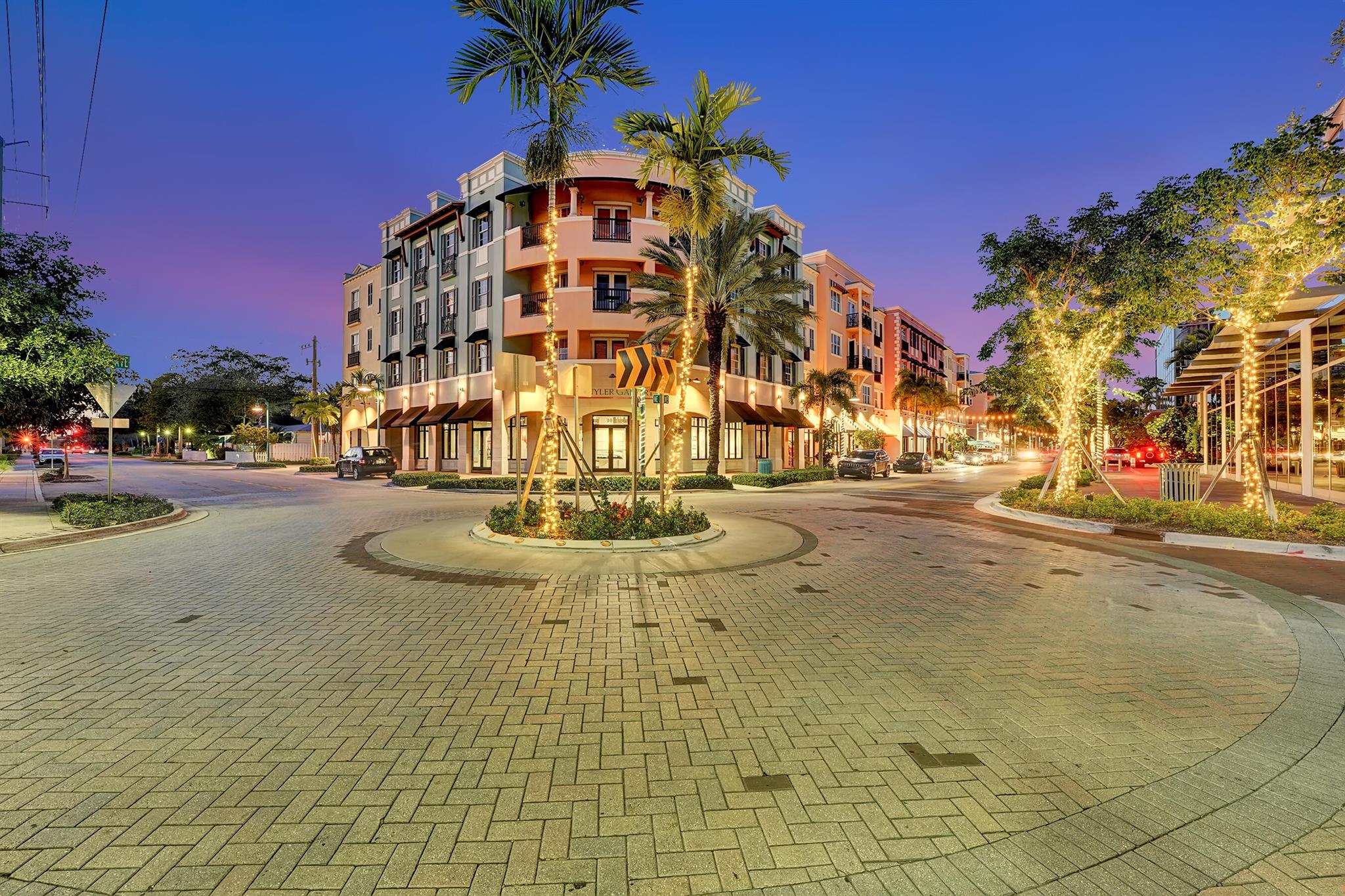 200 NE 2nd Avenue 403