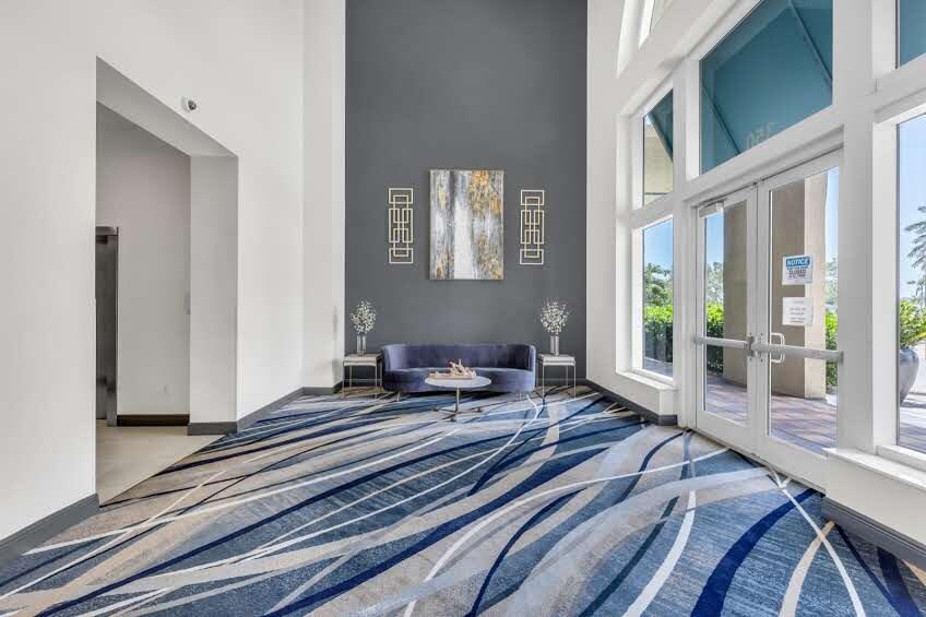 350 N Federal Hwy 403 Highway 403