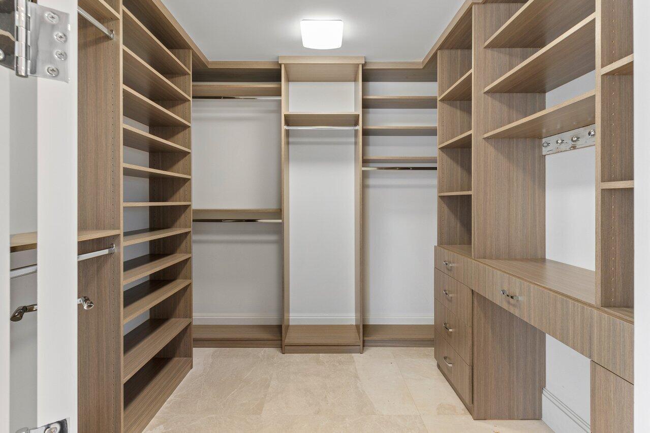 200 N Ocean Boulevard 5n