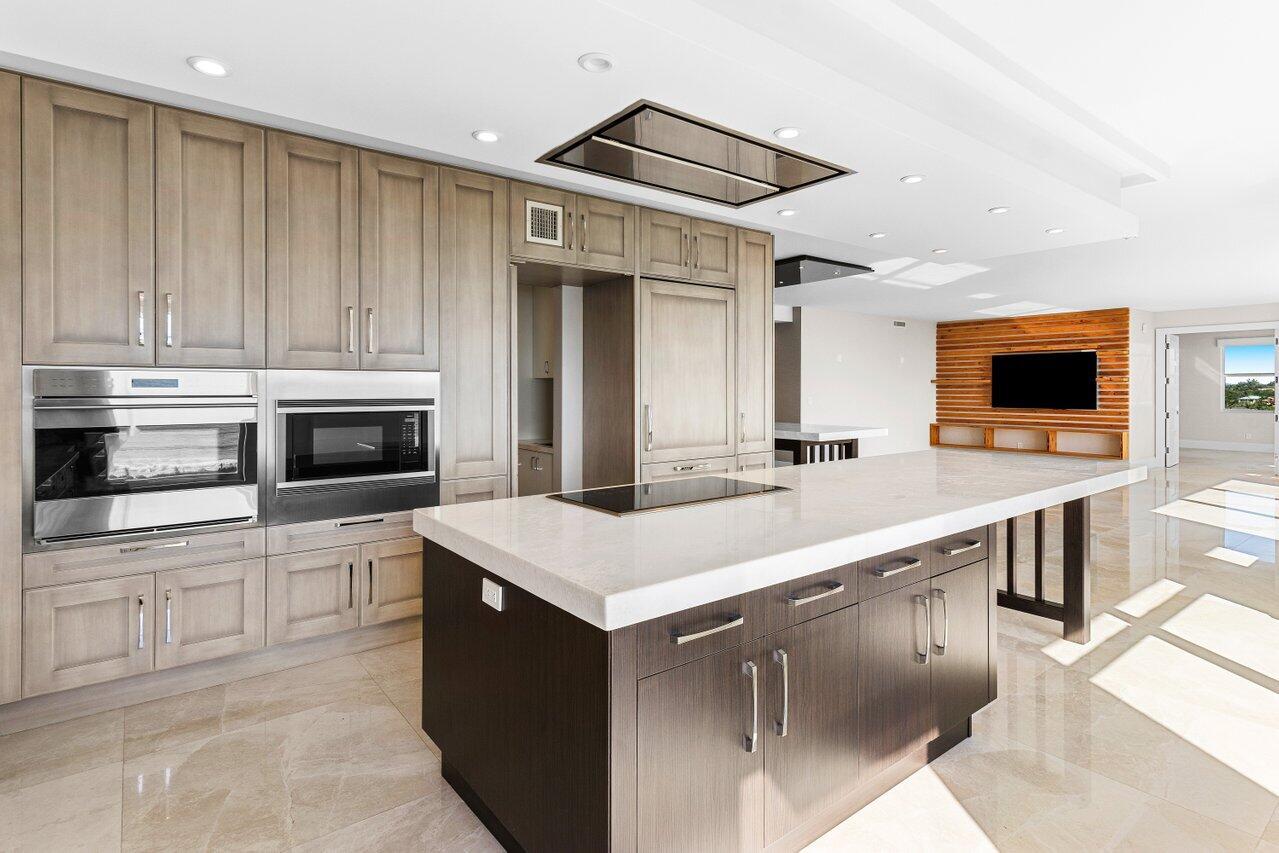 200 N Ocean Boulevard 5n