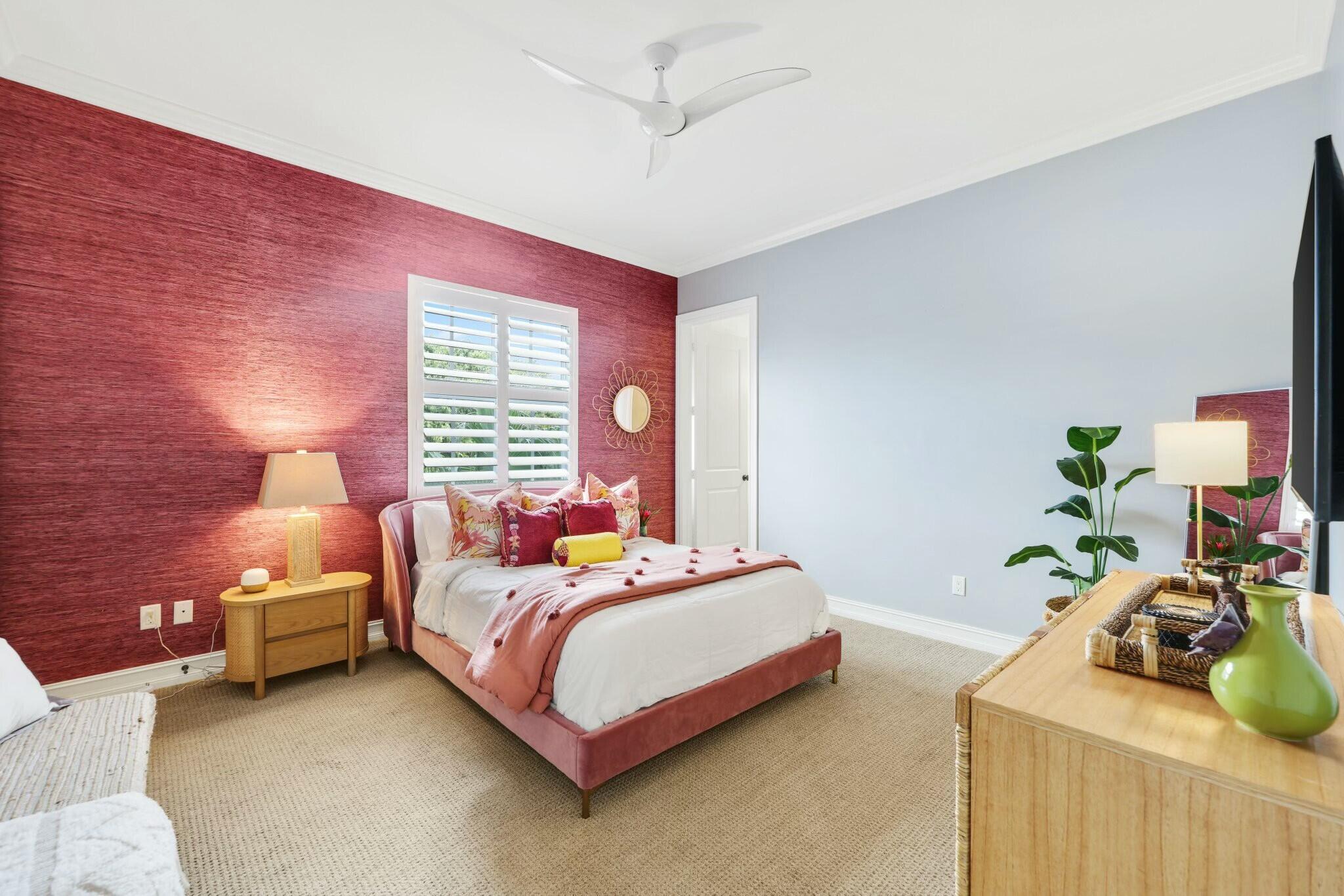 137 N Cannery Row Circle