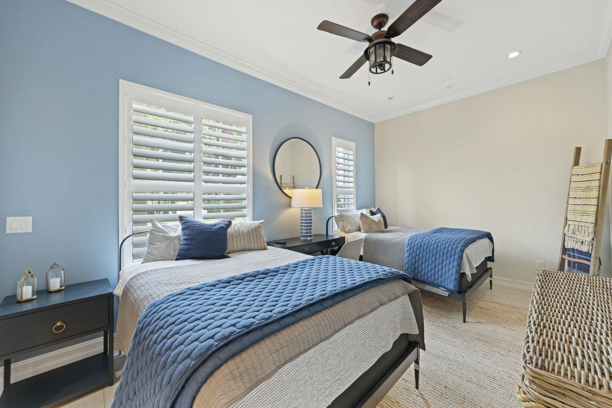 137 N Cannery Row Circle