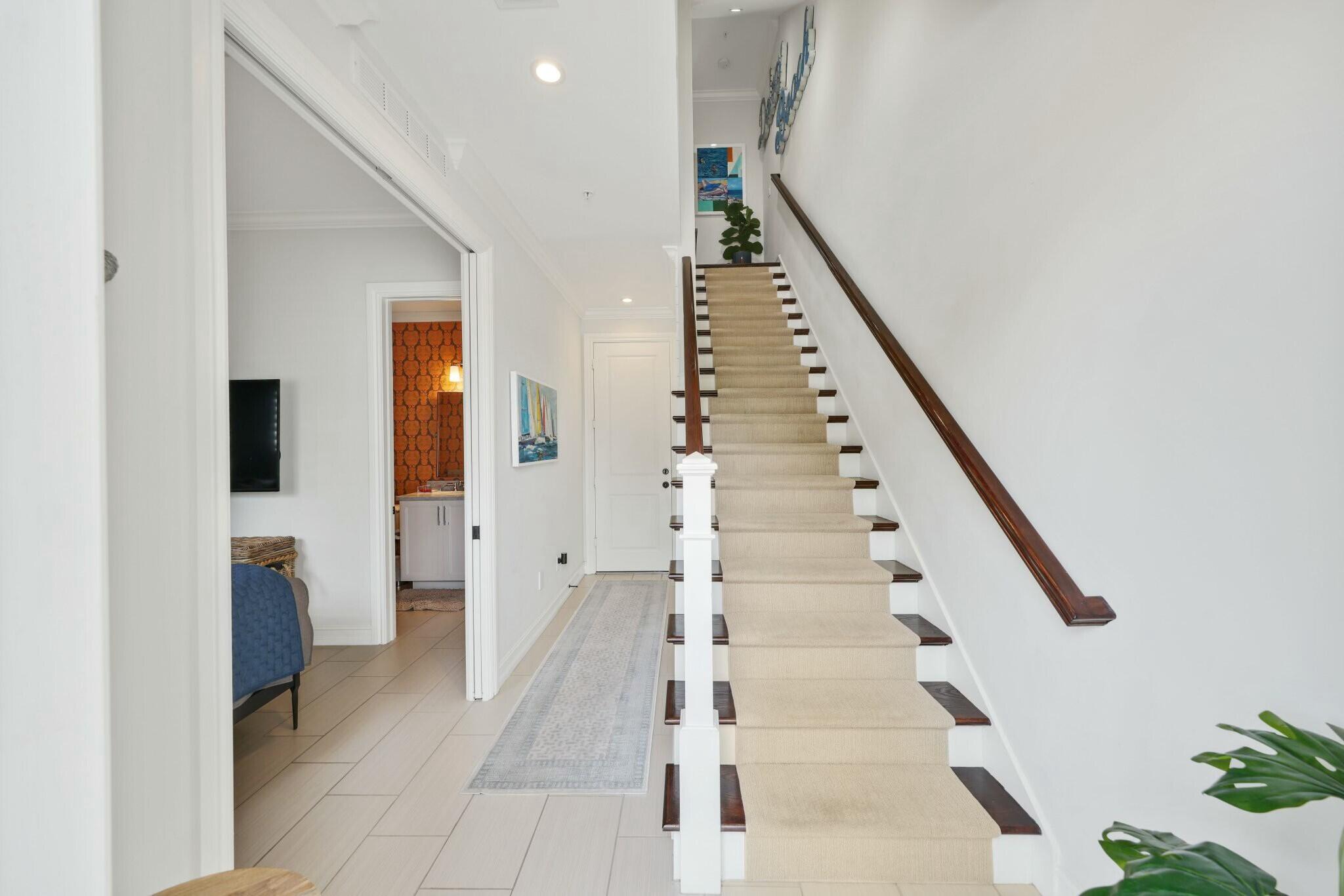 137 N Cannery Row Circle